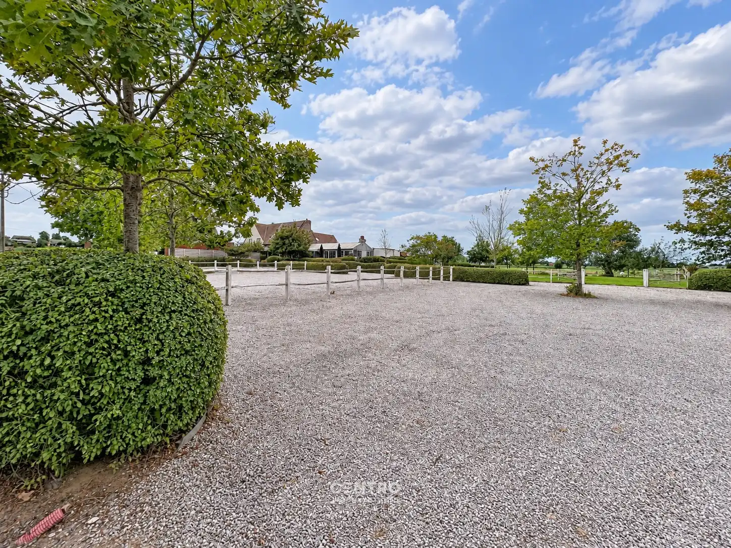 Landelijk gelegen eigendom te Hooglede op ± 3.400 m² met vergezichten. Ook ideaal als kangoeroewoning. foto 8