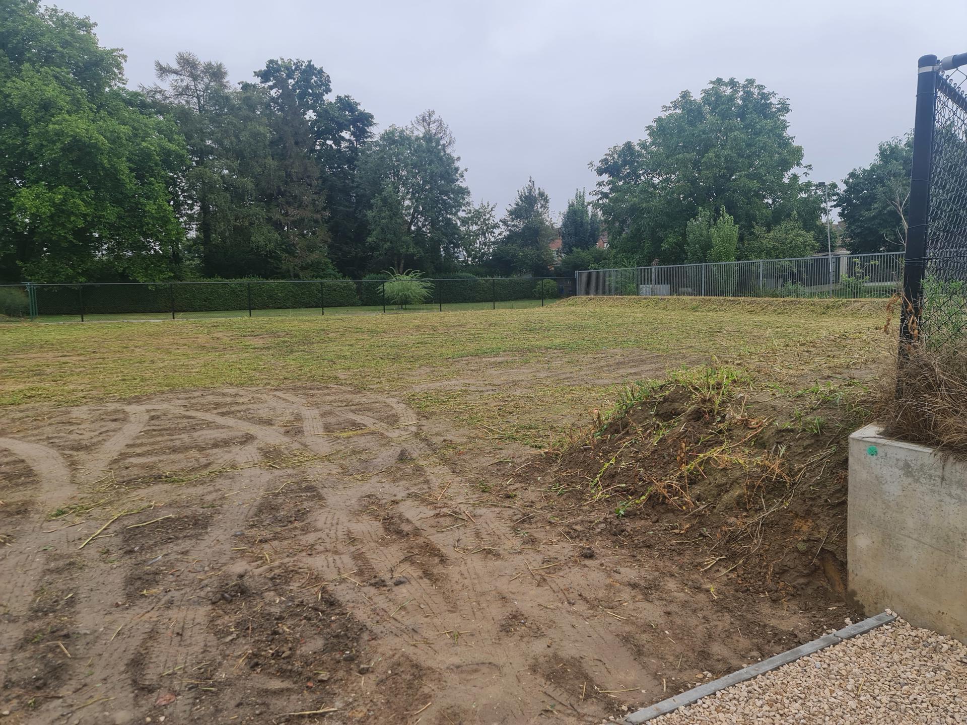 Zuidgerichte open bouwgrond van 12,09 are in Humbeek!  foto {{pictureIndex}}