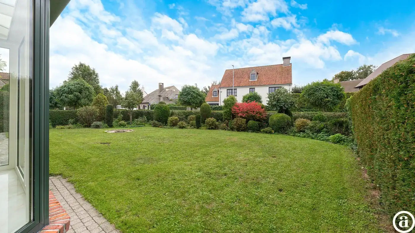 Rustig gelegen villa aan de rand van Knokke foto 3