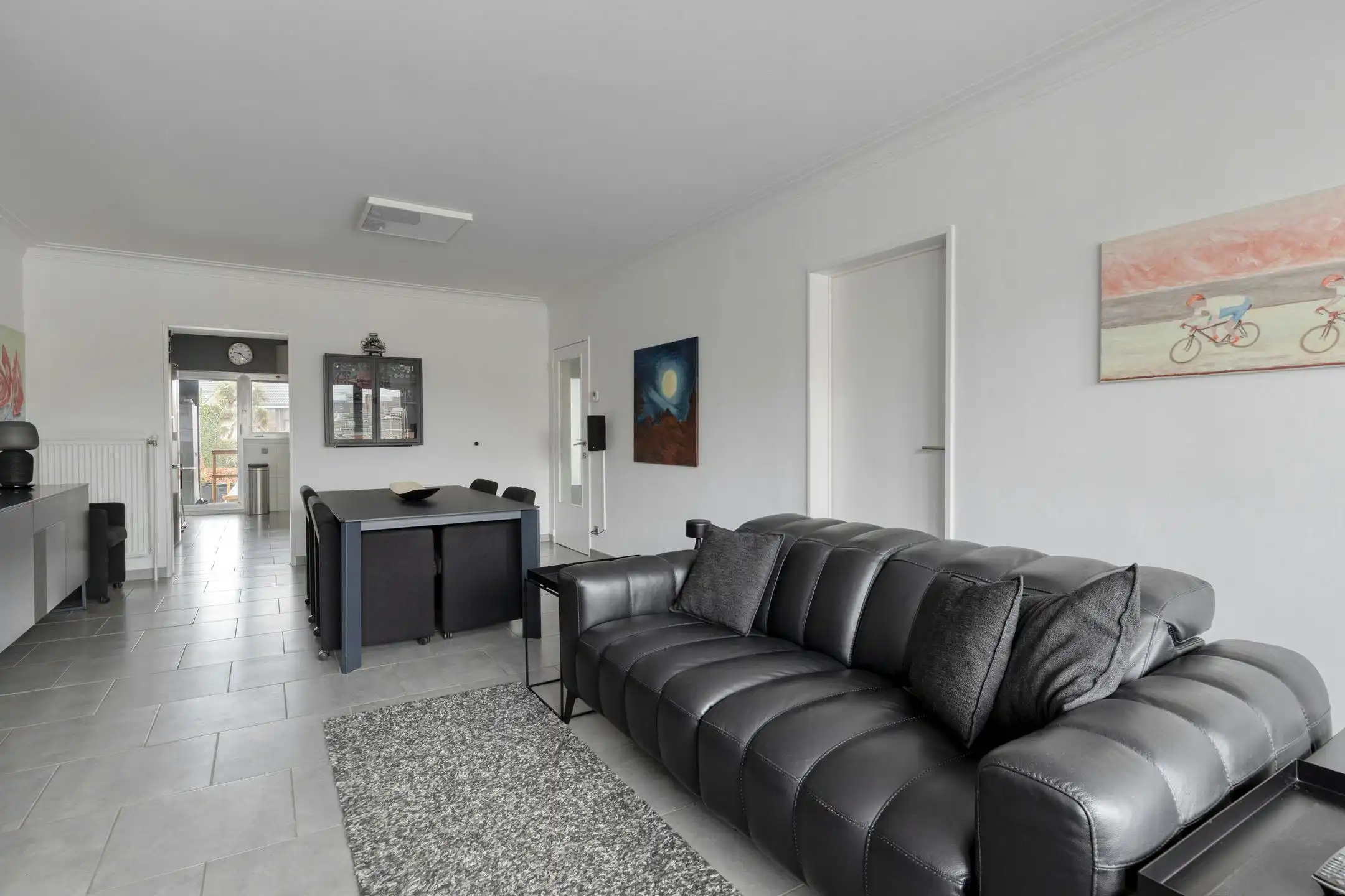 Centraal, verzorgd en stijlvol appartement met tuin en garage foto 4