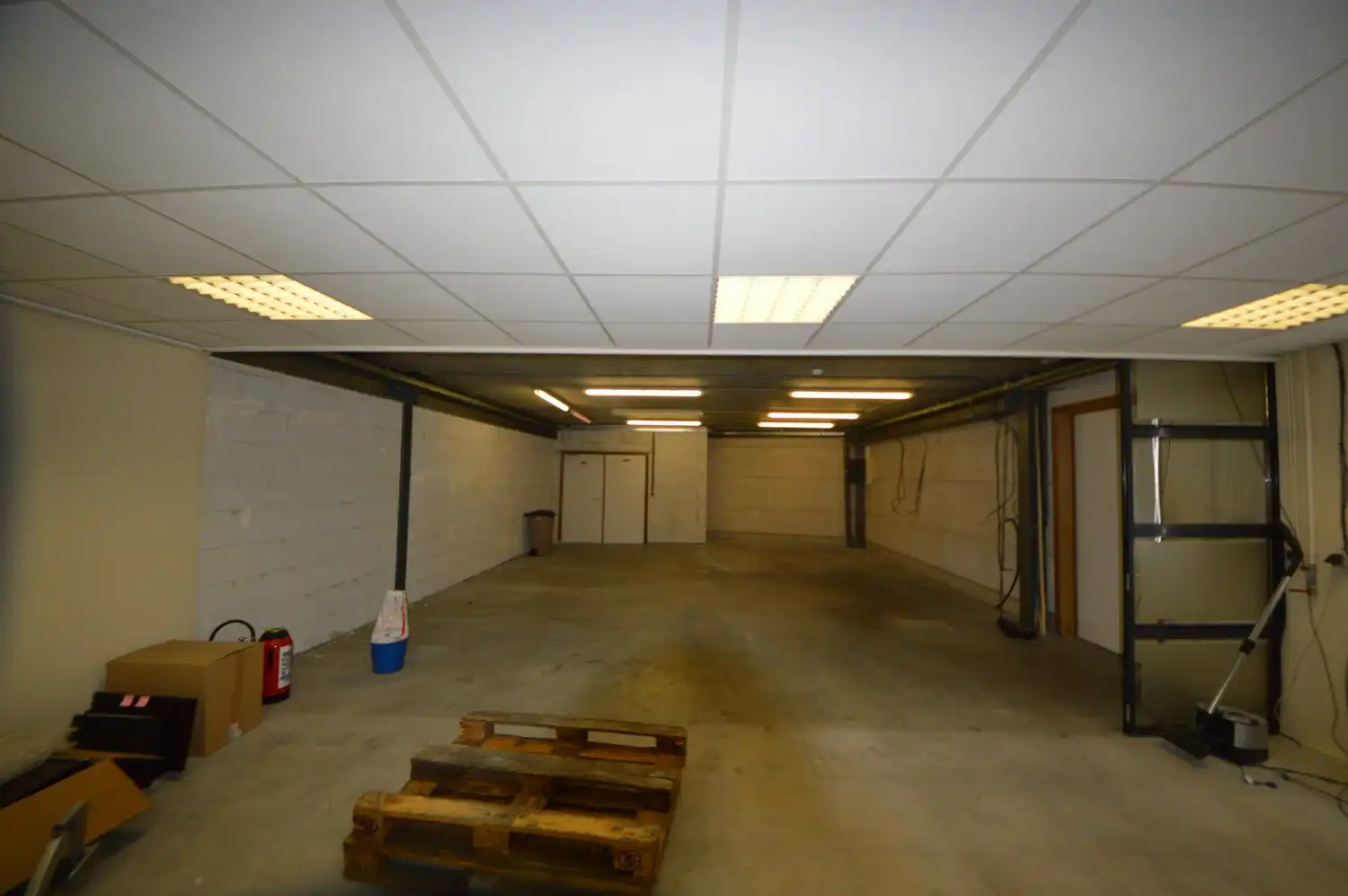 Instapklare burelen te huur in Aalst – op wandelafstand van het station MET OPTIONEEL MAGAZIJN foto 16