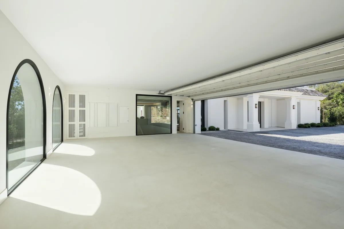 Betoverende luxe in Sierra Blanca: een meesterwerk van hedendaagse en Andalusische architectuur foto 24