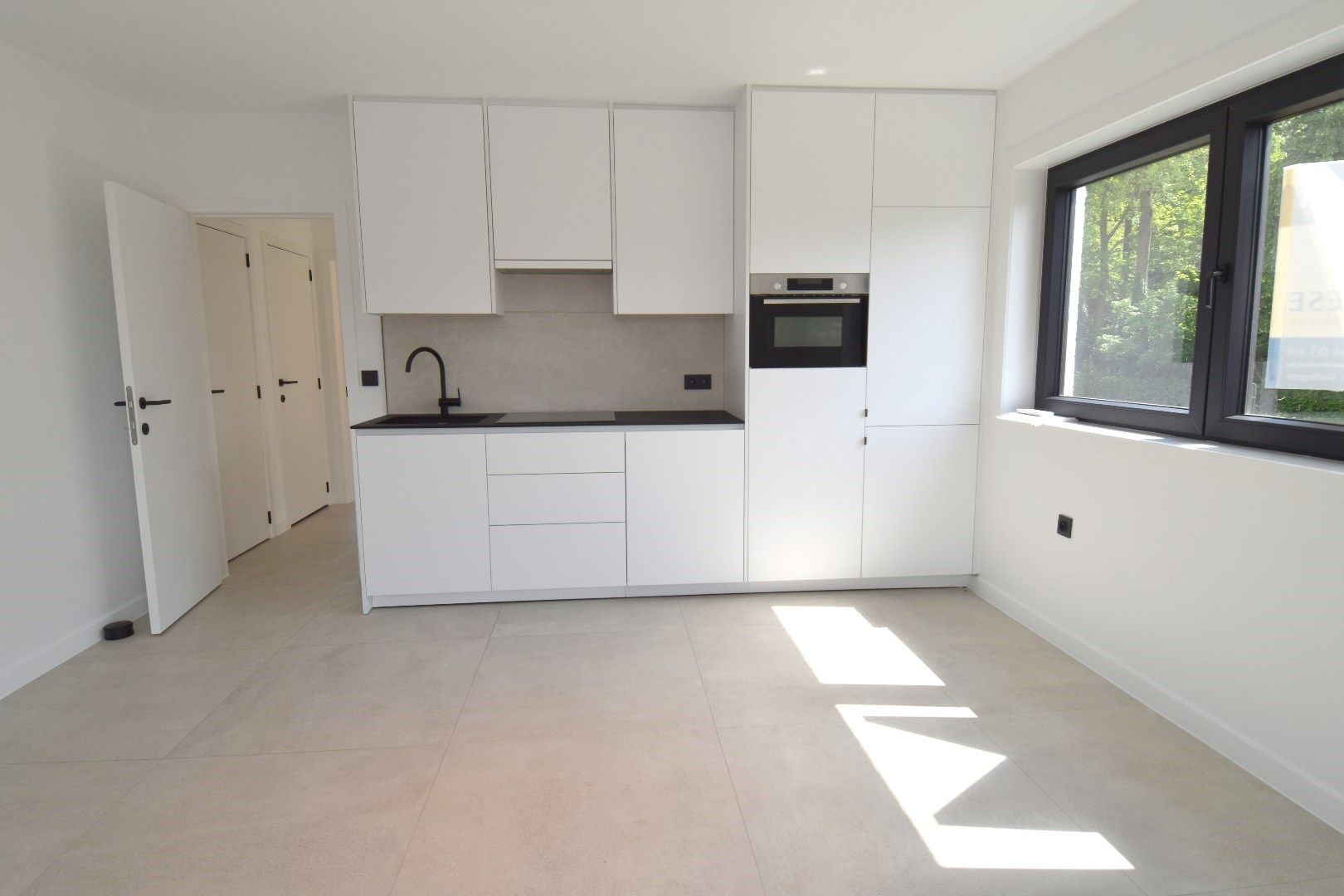Duplex appartement met 2 slaapkamers in Kortrijk foto 2