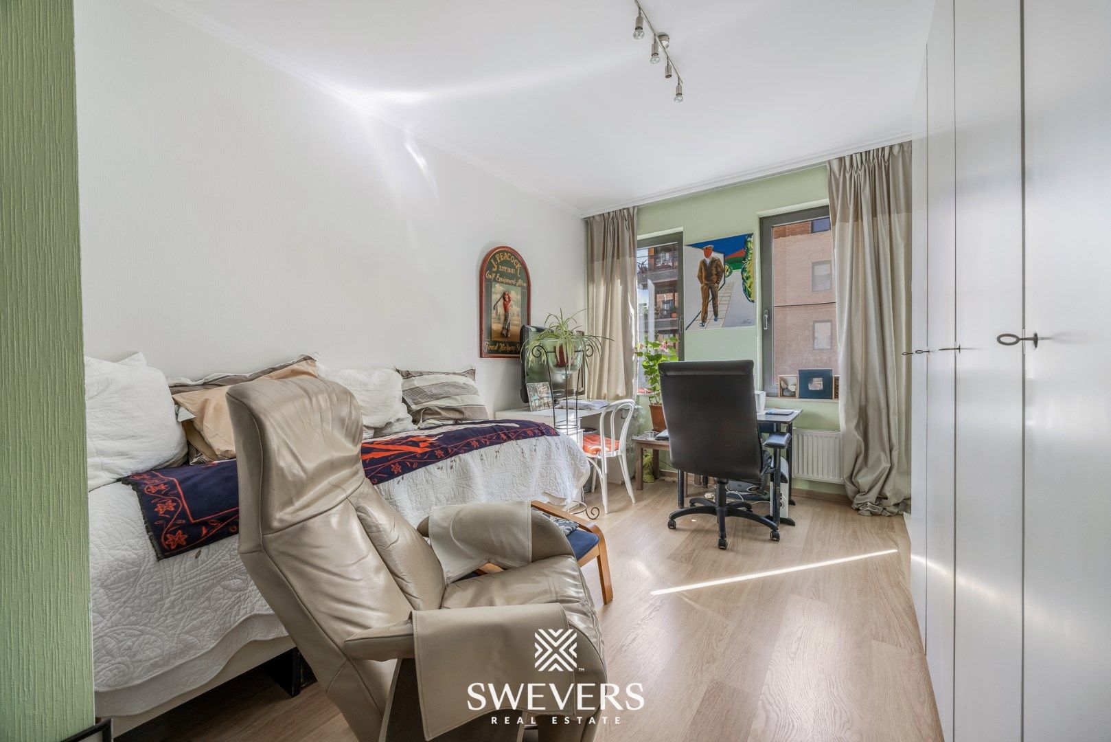 Ruim en modern appartement met zicht op de haven in bruisend Quartier Blue foto 18