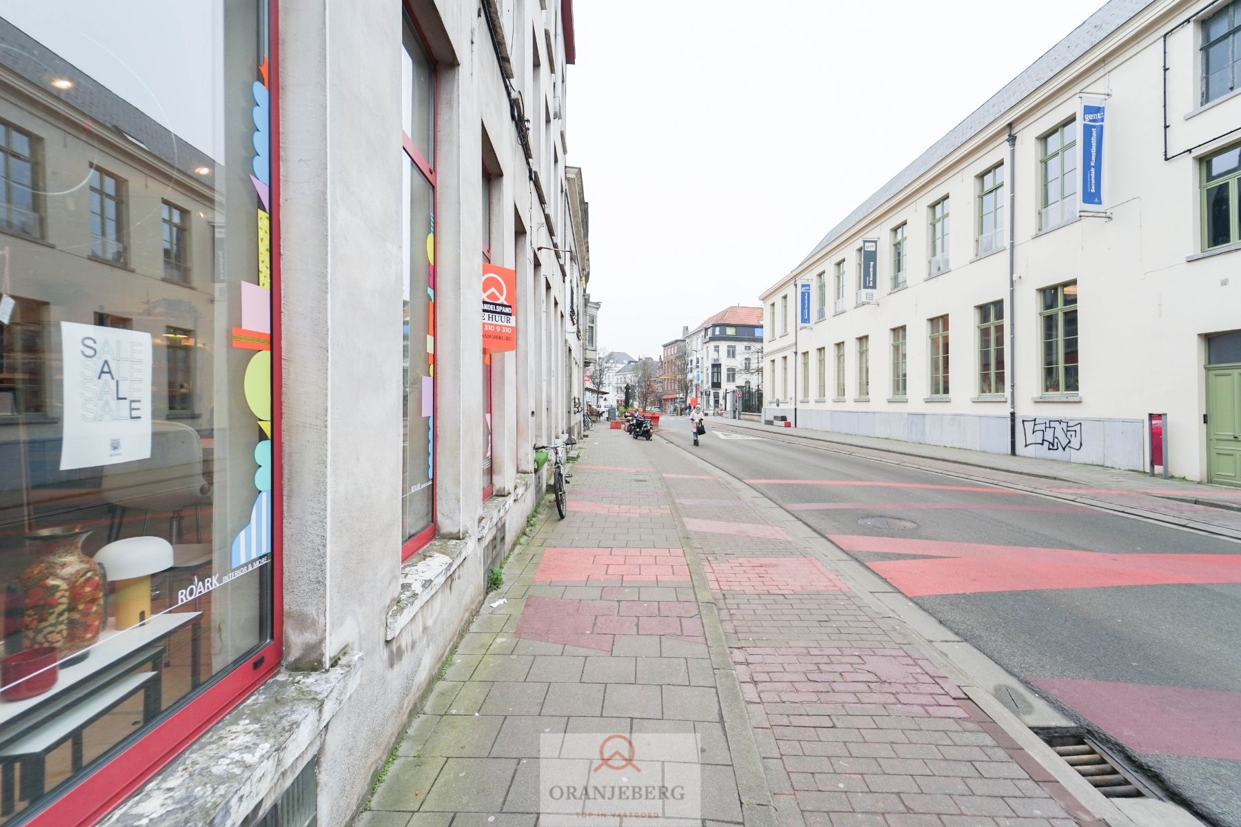 HOEKhandelspand bij Sint-Jacobskerk foto 7