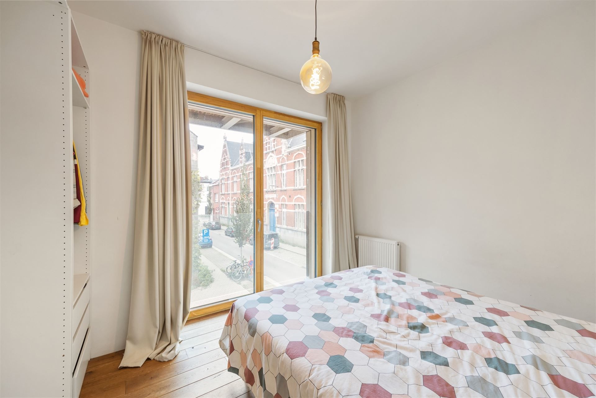 Lichtrijke en Energiezuinige Gezinswoning met Dakterras foto 9