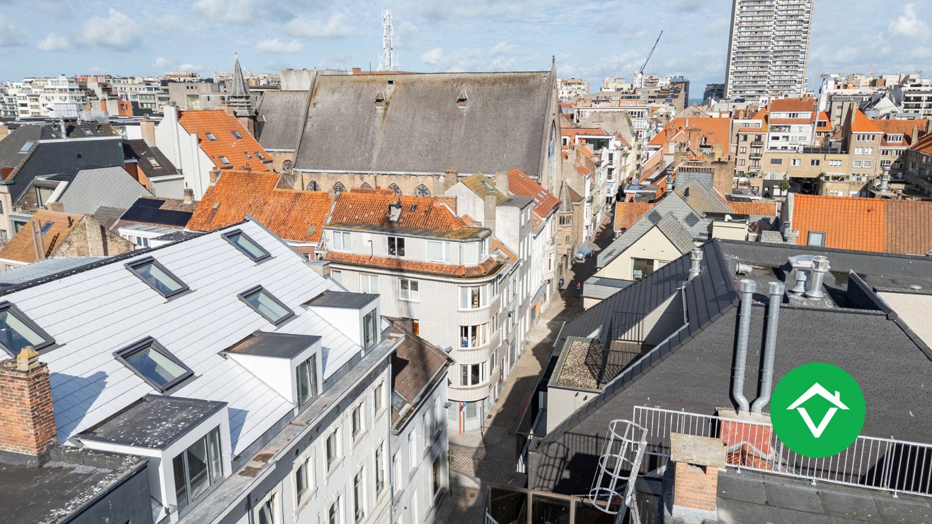 Instapklaar bemeubeld hoekappartement met 2 slaapkamers te koop in Oostende foto 22