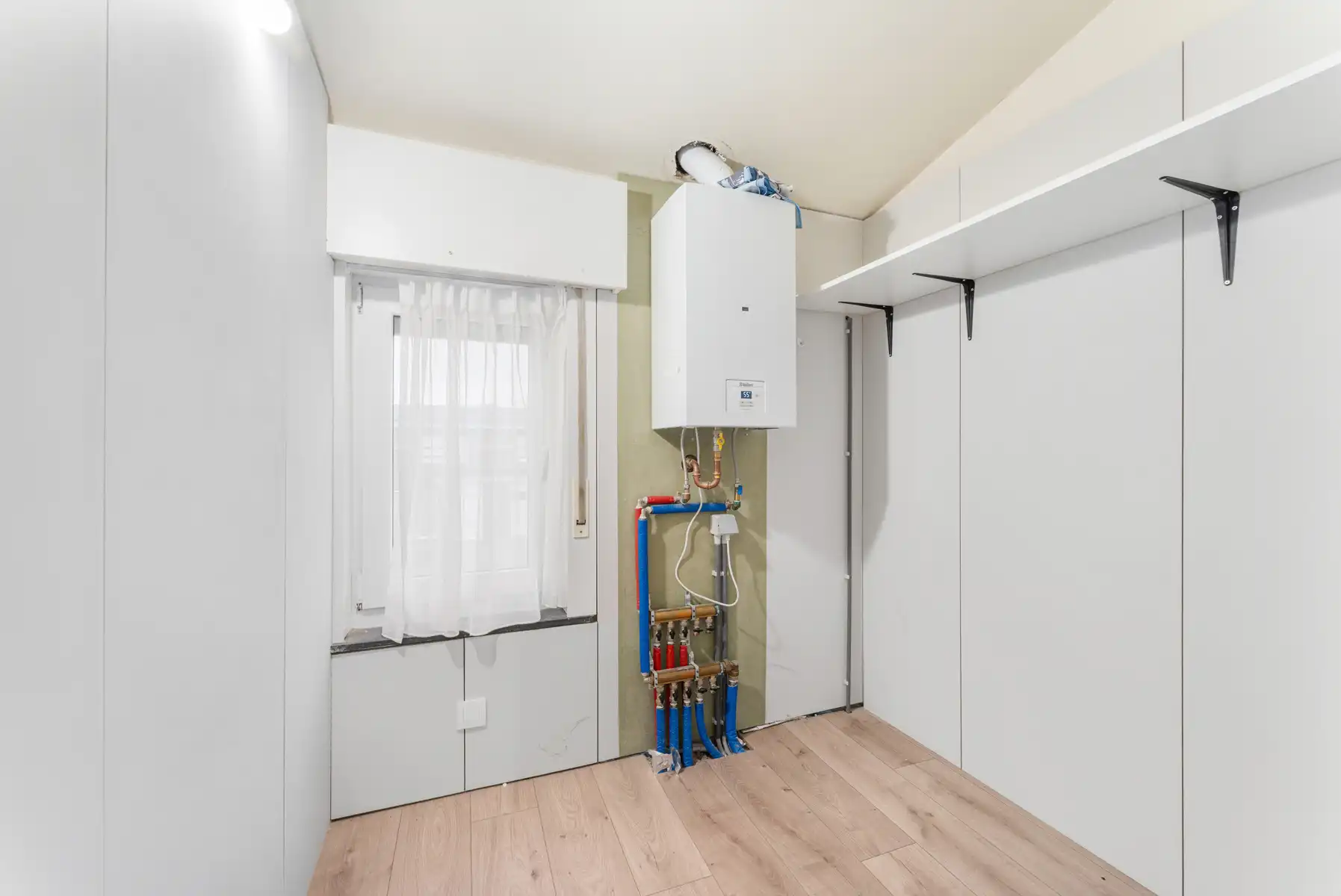 Instapklare woning met 3 slpk, garage en tuin op 256 m²  foto 16