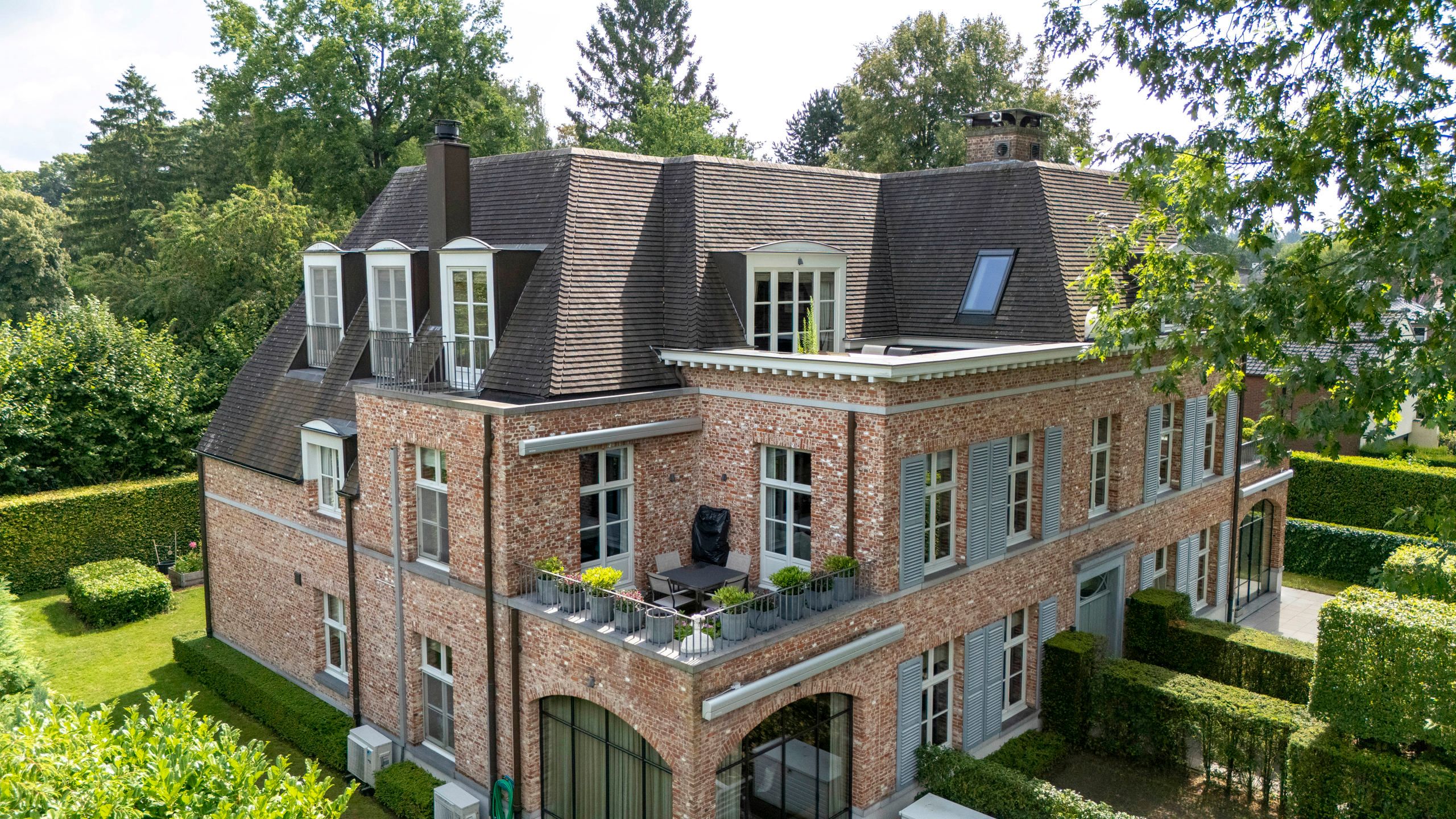 Penthouse op centrale locatie en terras met veel privacy foto 39