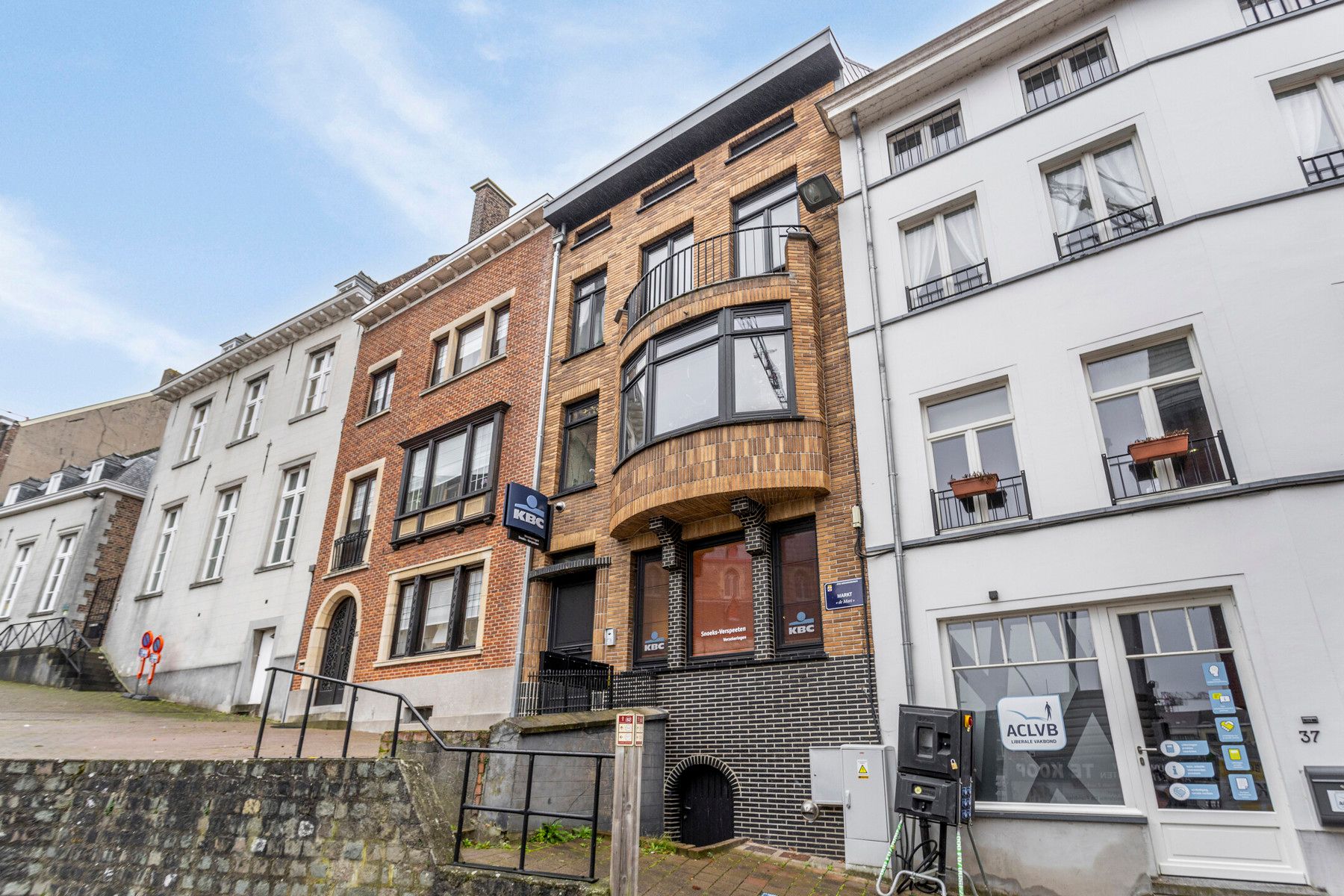 Gerenoveerd duplexappartement te koop foto 3