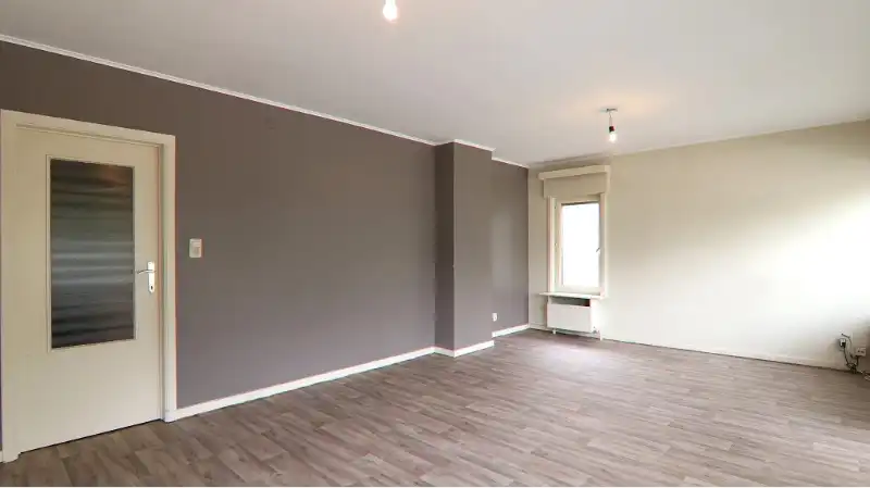 Comfortabel 2-slaapkamerappartement met GARAGE te koop in Sint-Michiels Brugge foto 2