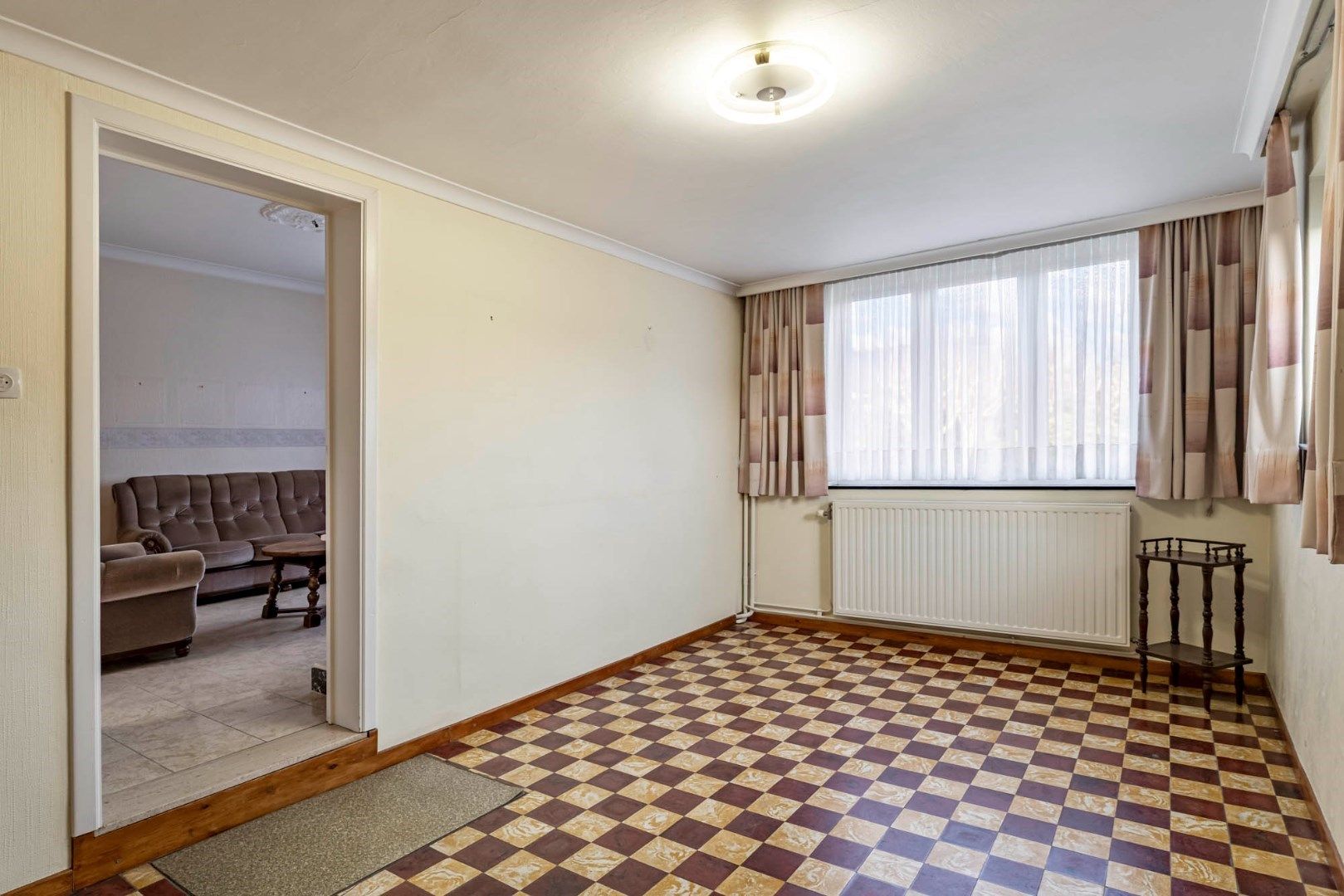 Te renoveren vrijstaande woning met zuidwest gerichte tuin en achterliggende weide op 16a 23ca foto 13