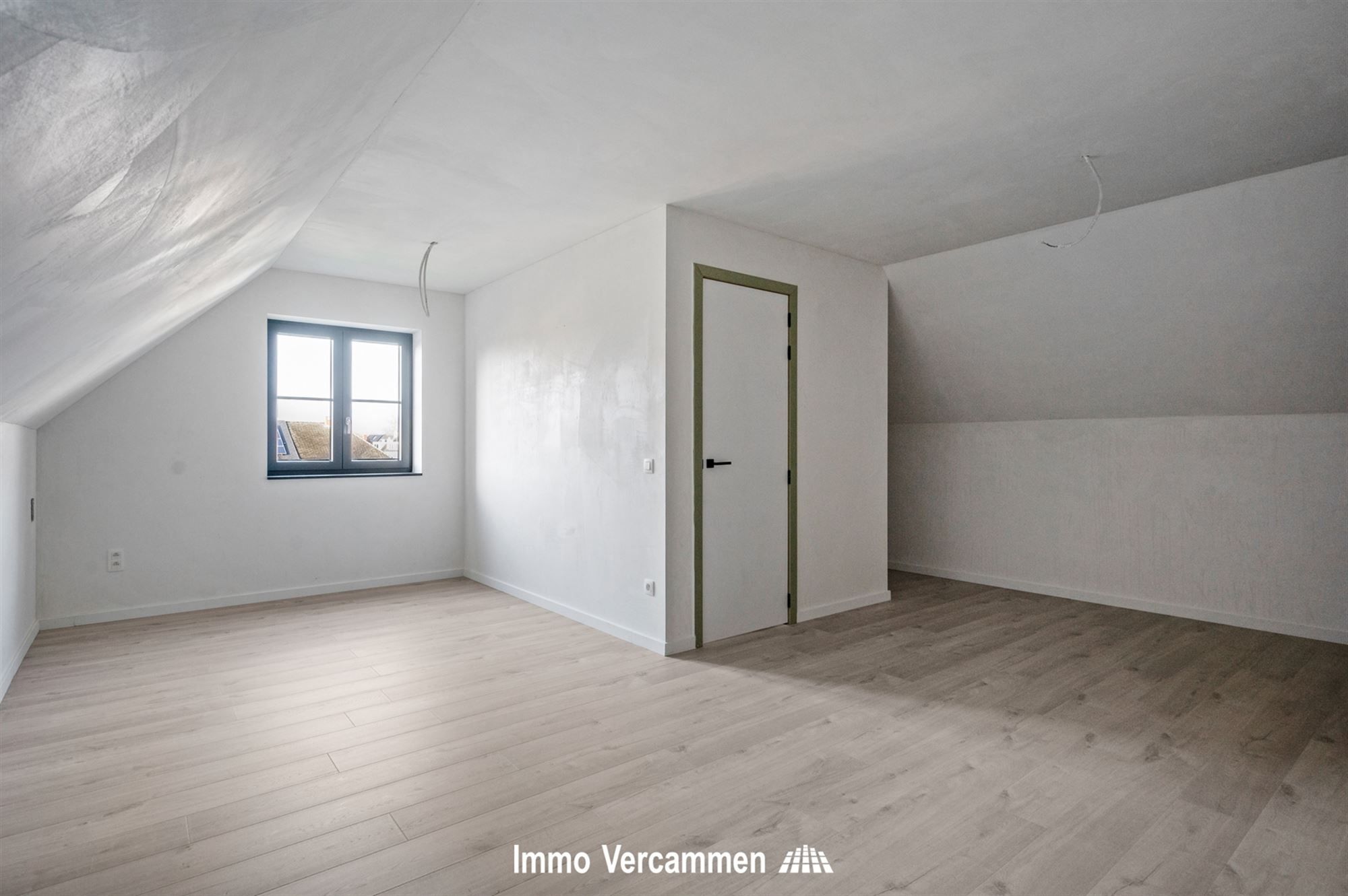 Nieuwbouwwoning met 4 slaapkamers te Blaasveld foto 13