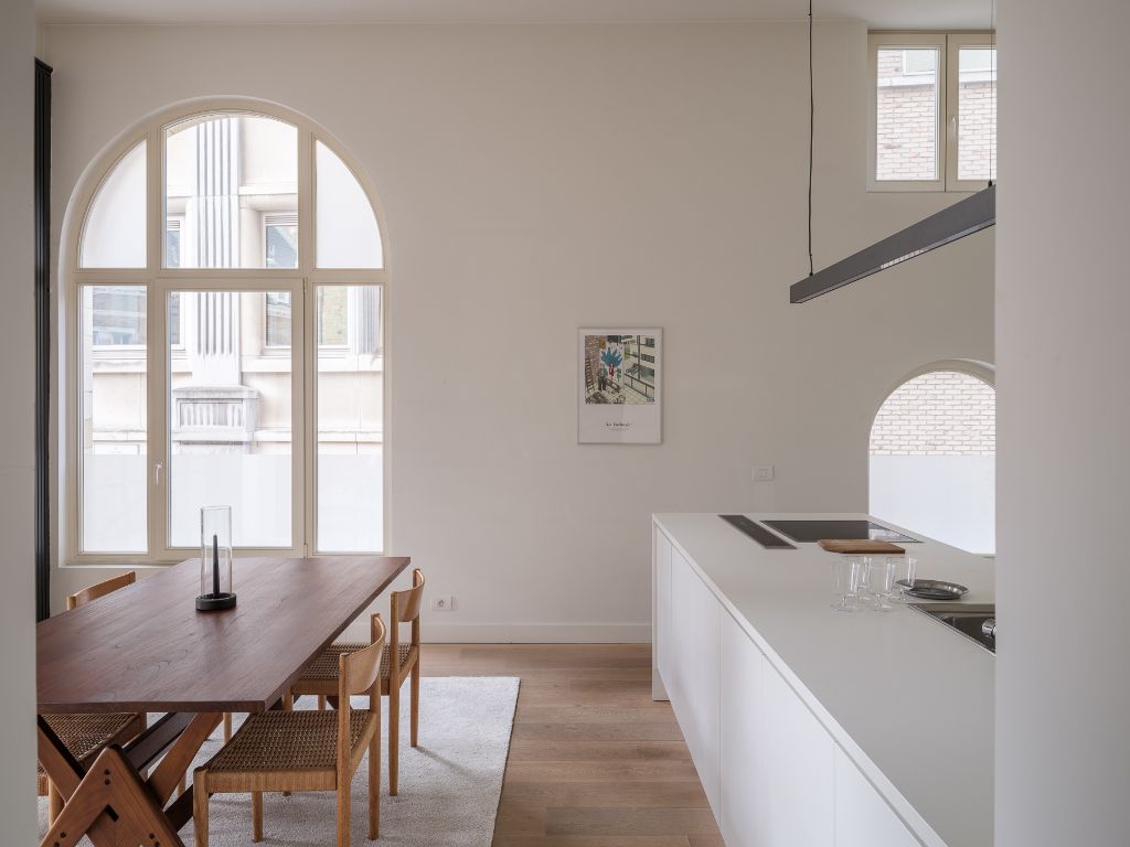 Wonen op niveau – duplex met karakter in centrum Gent foto {{pictureIndex}}