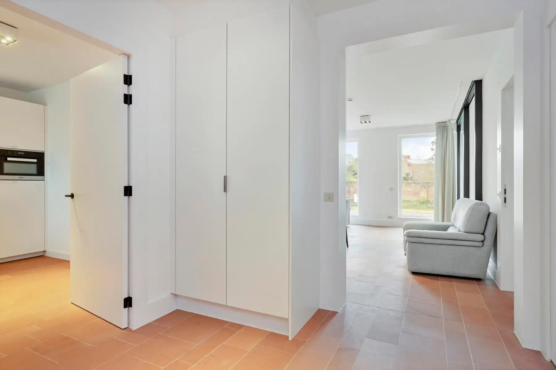 Ruime assistentiewoning met twee slaapkamers op topligging foto 2