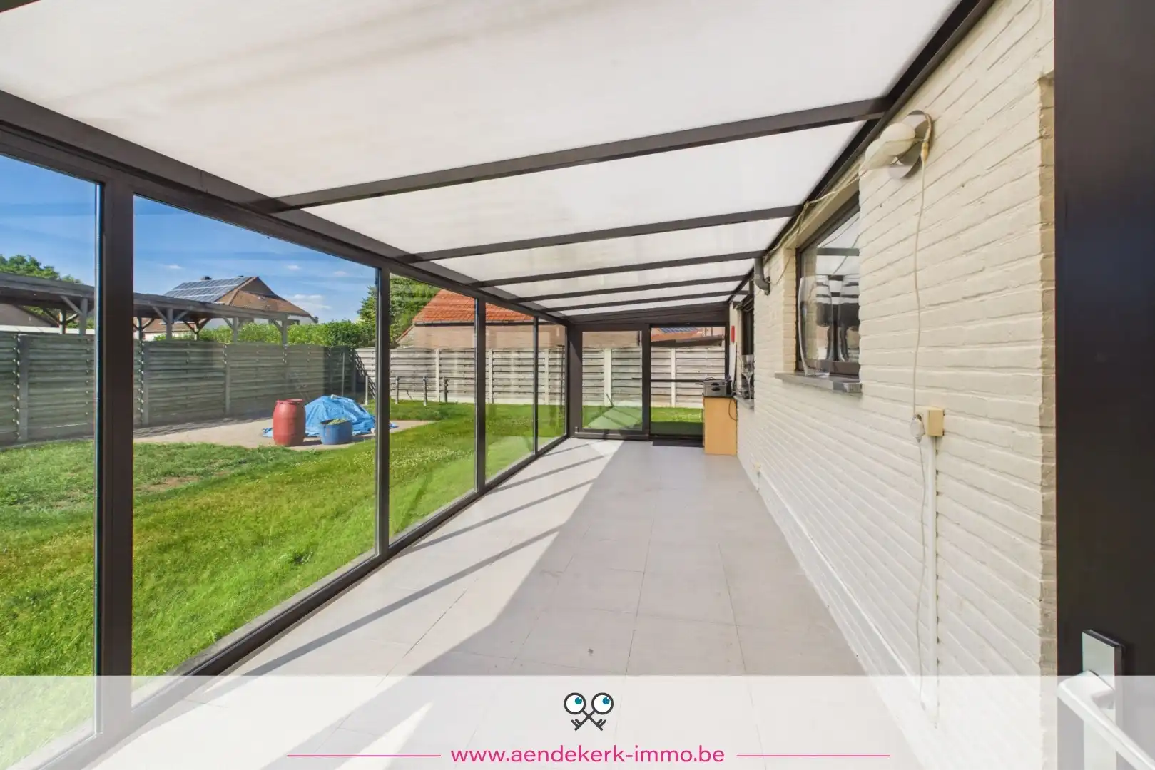 Vrijstaande woning met tuin en carport in Neeroeteren  foto 17