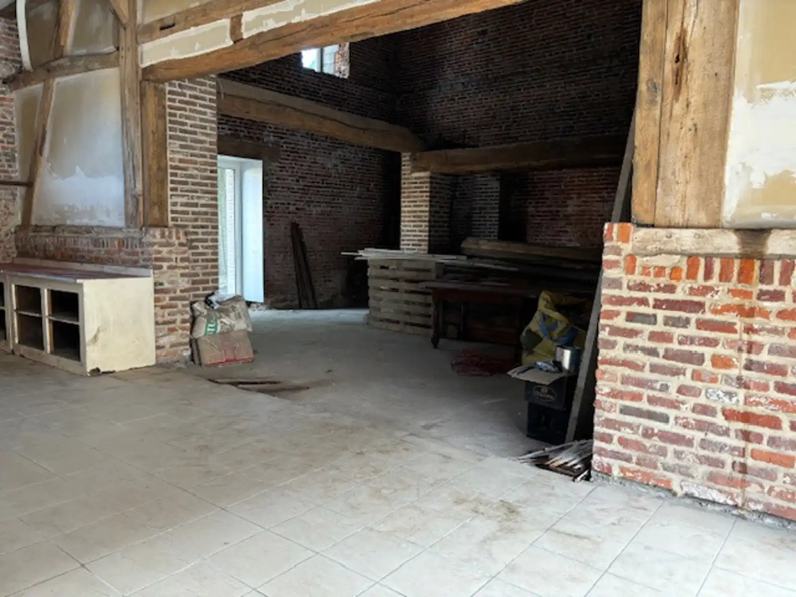 Herenwoning met inrijpoort te Tienen foto 4