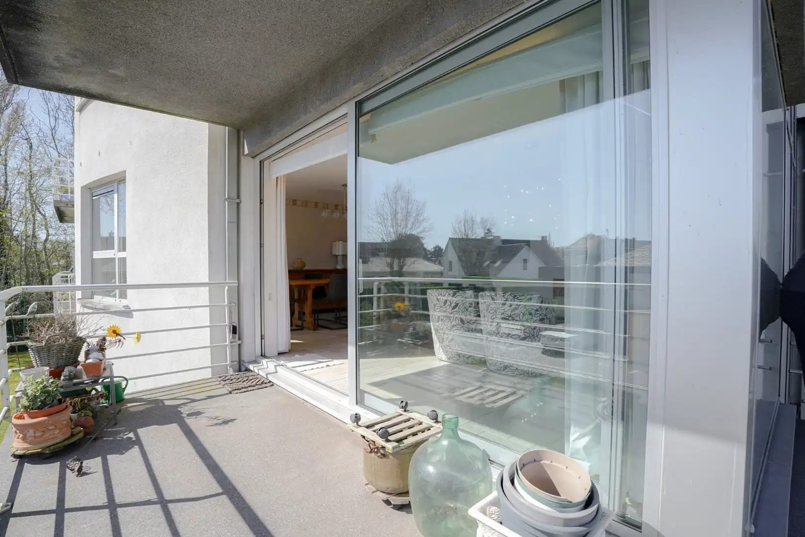 Instapklaar 2-slaapkamerappartement (89m² + 8m² terras) nabij de haven van Nieuwpoort. foto 12