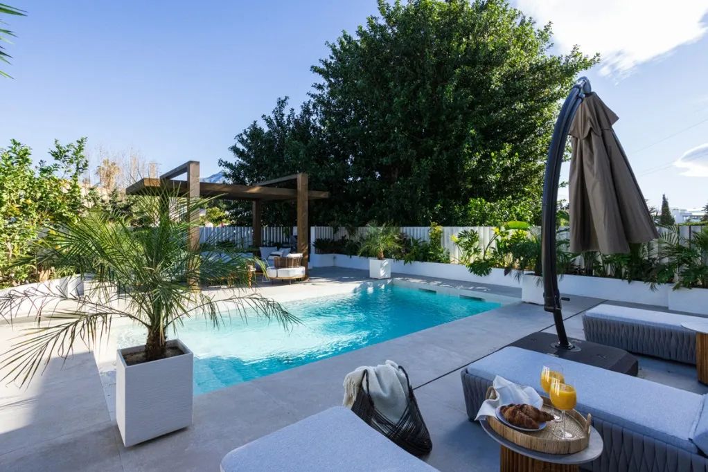 Prachtige moderne villa in het hart van Nueva Andalucía met uitzicht op de bergen foto 25