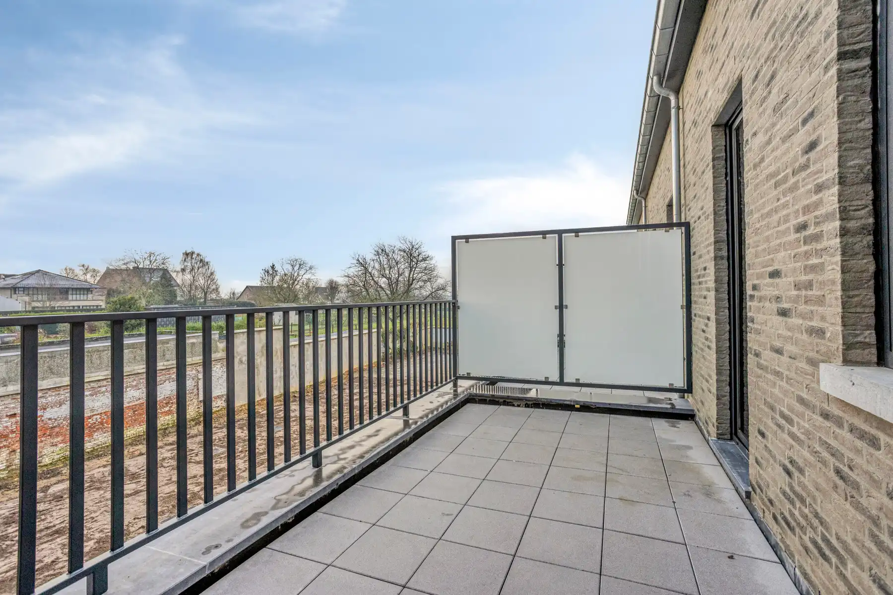 Ruime energiezuinige woning onder registratierechten foto 18