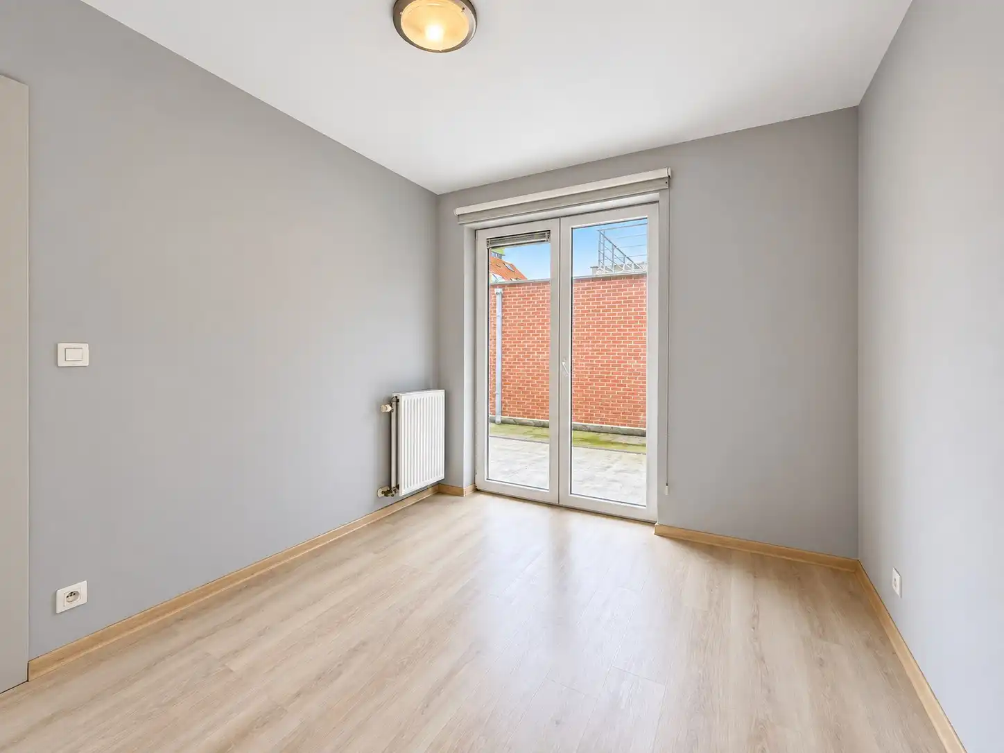 Gelijkvloers appartement met 2 kamers te Heist centrum foto 7