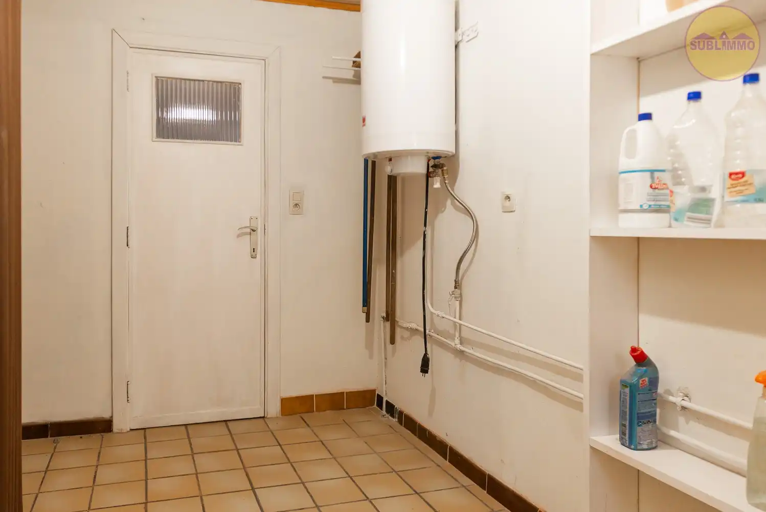 Charmante halfopen bebouwing op idyllische bosrijke locatie – uniek renovatieproject foto 15