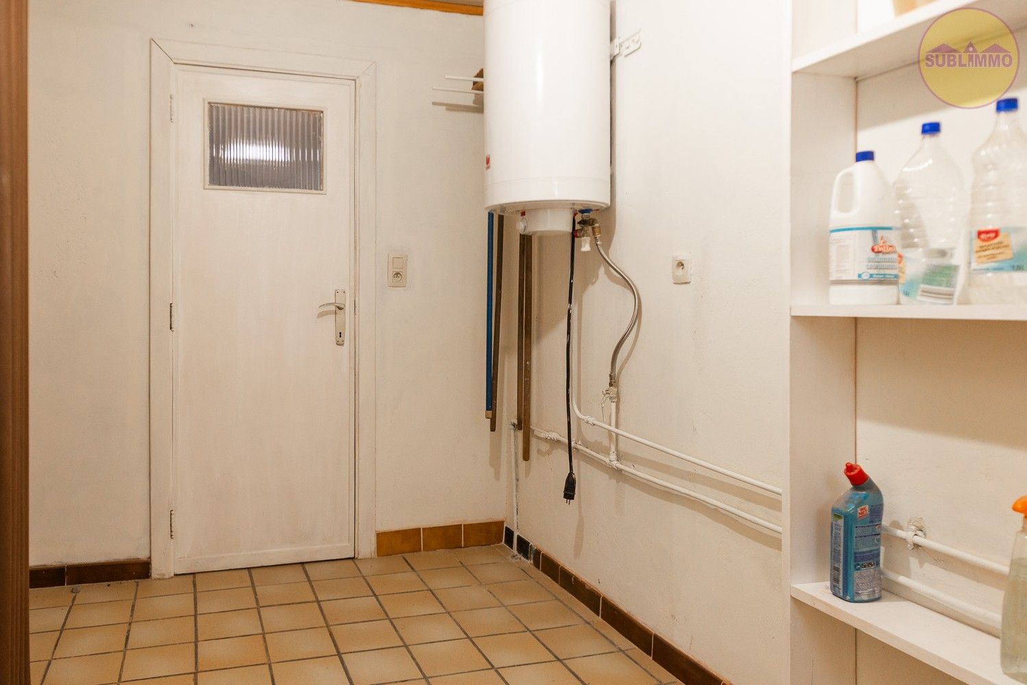 Charmante halfopen bebouwing op idyllische bosrijke locatie – uniek renovatieproject foto 15