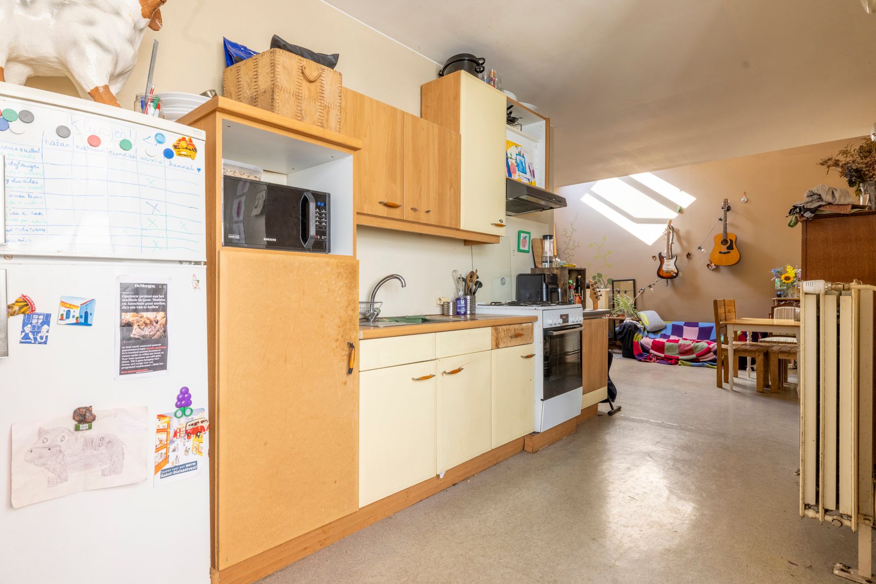Ruime woning met 4 slpks, hobbyruimte en fietsgarage in Gent foto 3