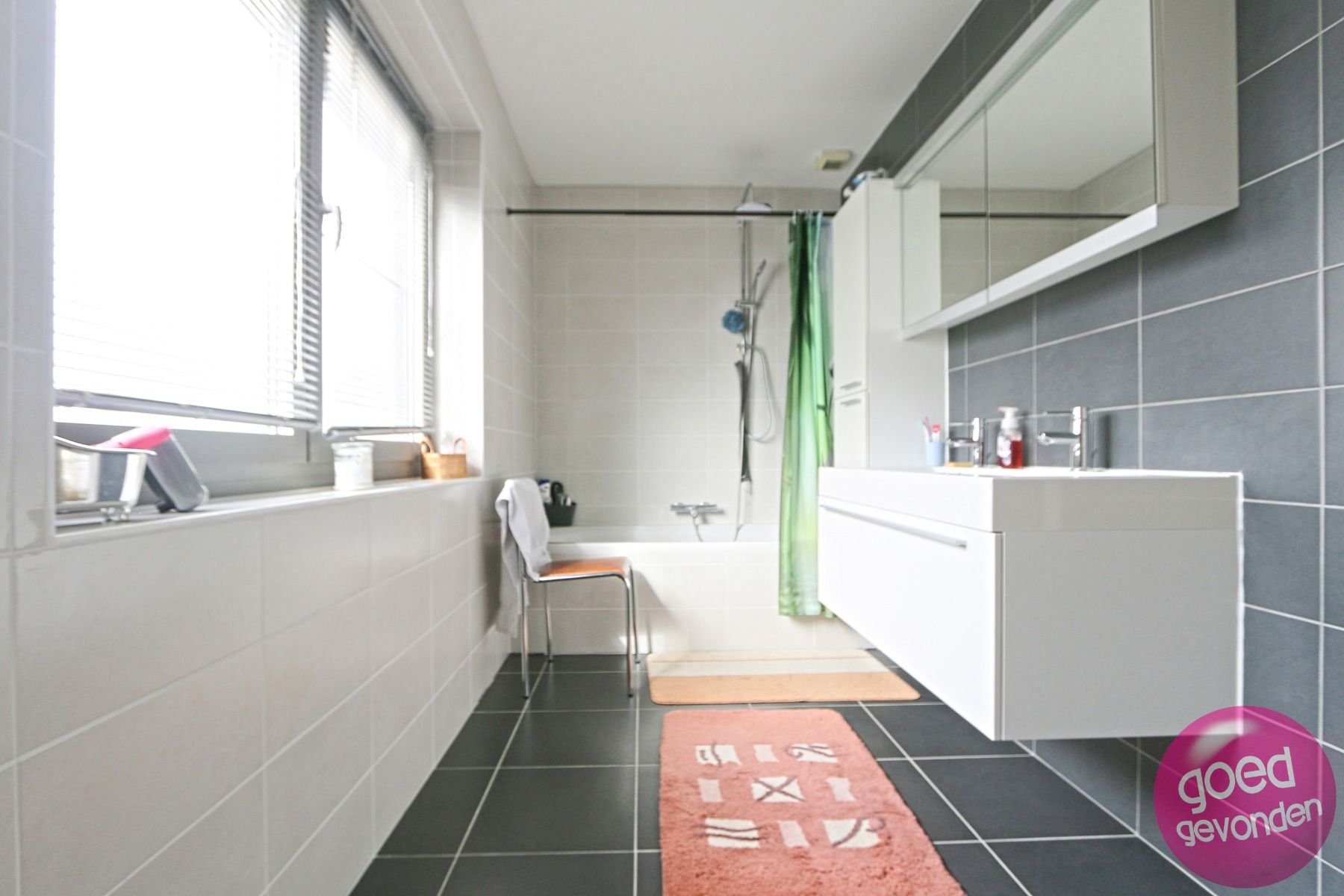 DUPLEX APP - 2 SLK - 2 TERRASSEN - CARPORT - BERGING foto 22