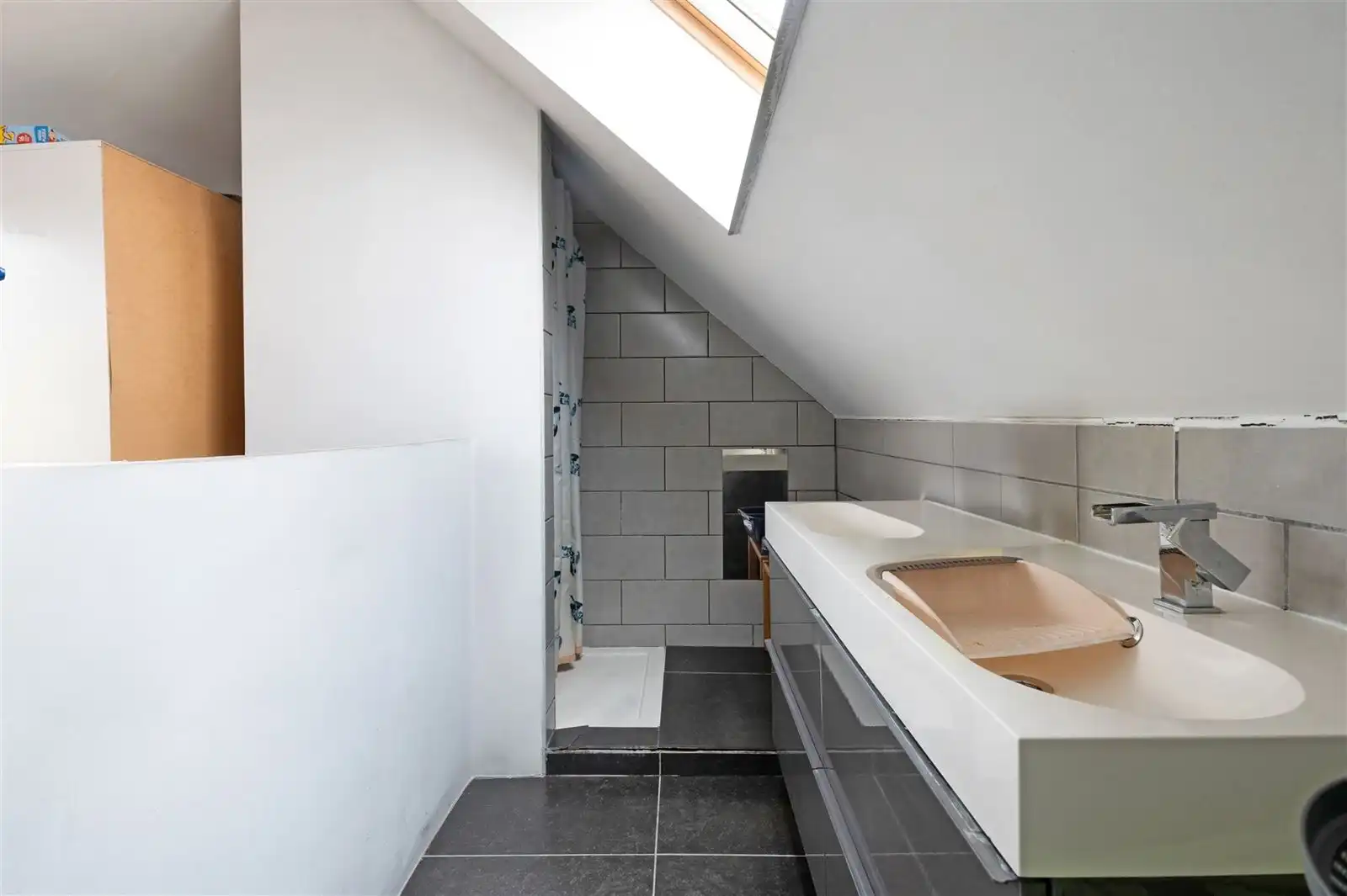 Energiezuinig triplex appartement met 1 slaapkamer Gent. foto 5