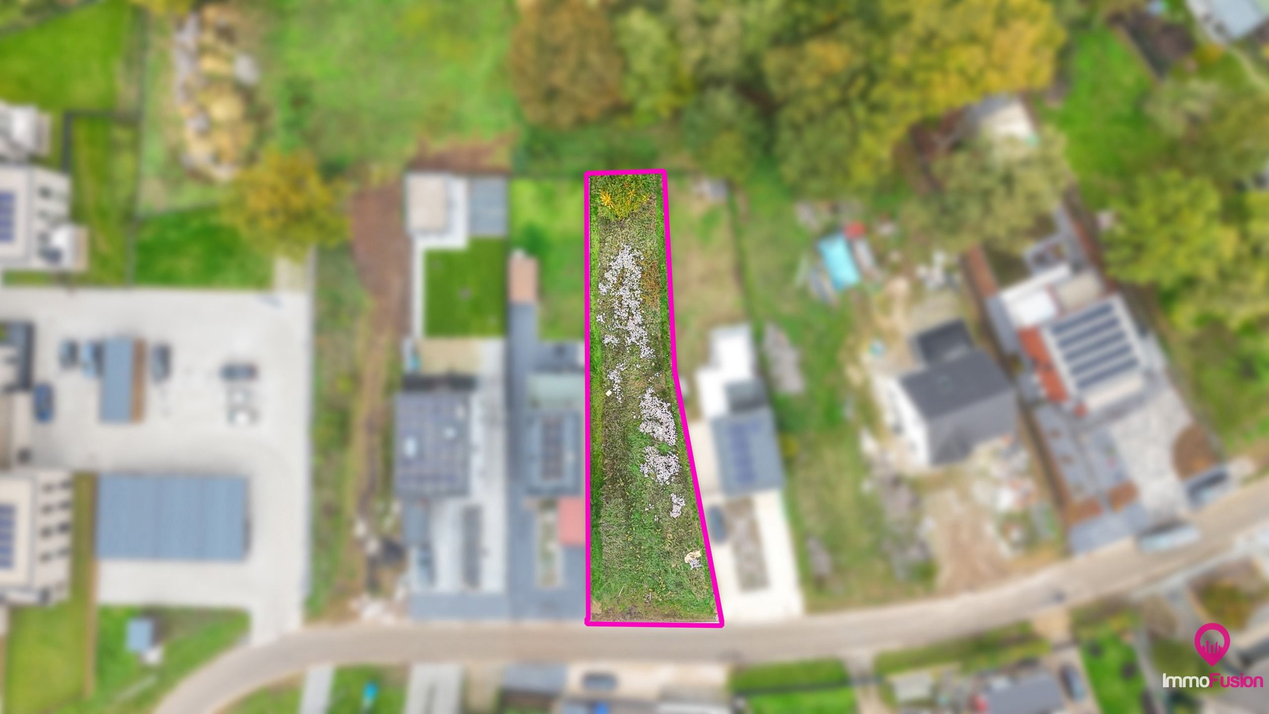 Mooie bouwgrond voor HOB in bosrijke omgeving! foto 2