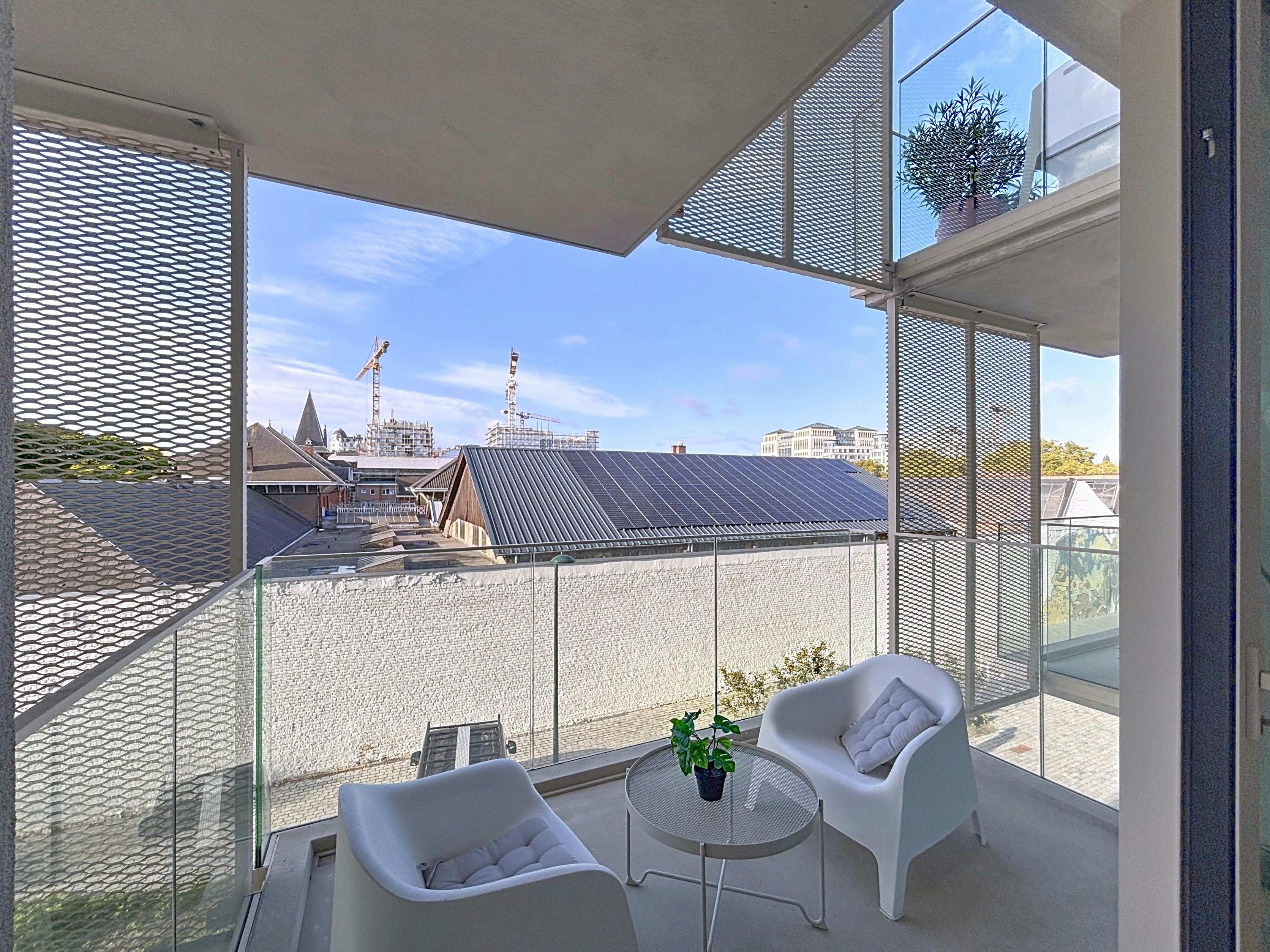 Gemeubileerd appartement te huur in hartje Brussel foto 10