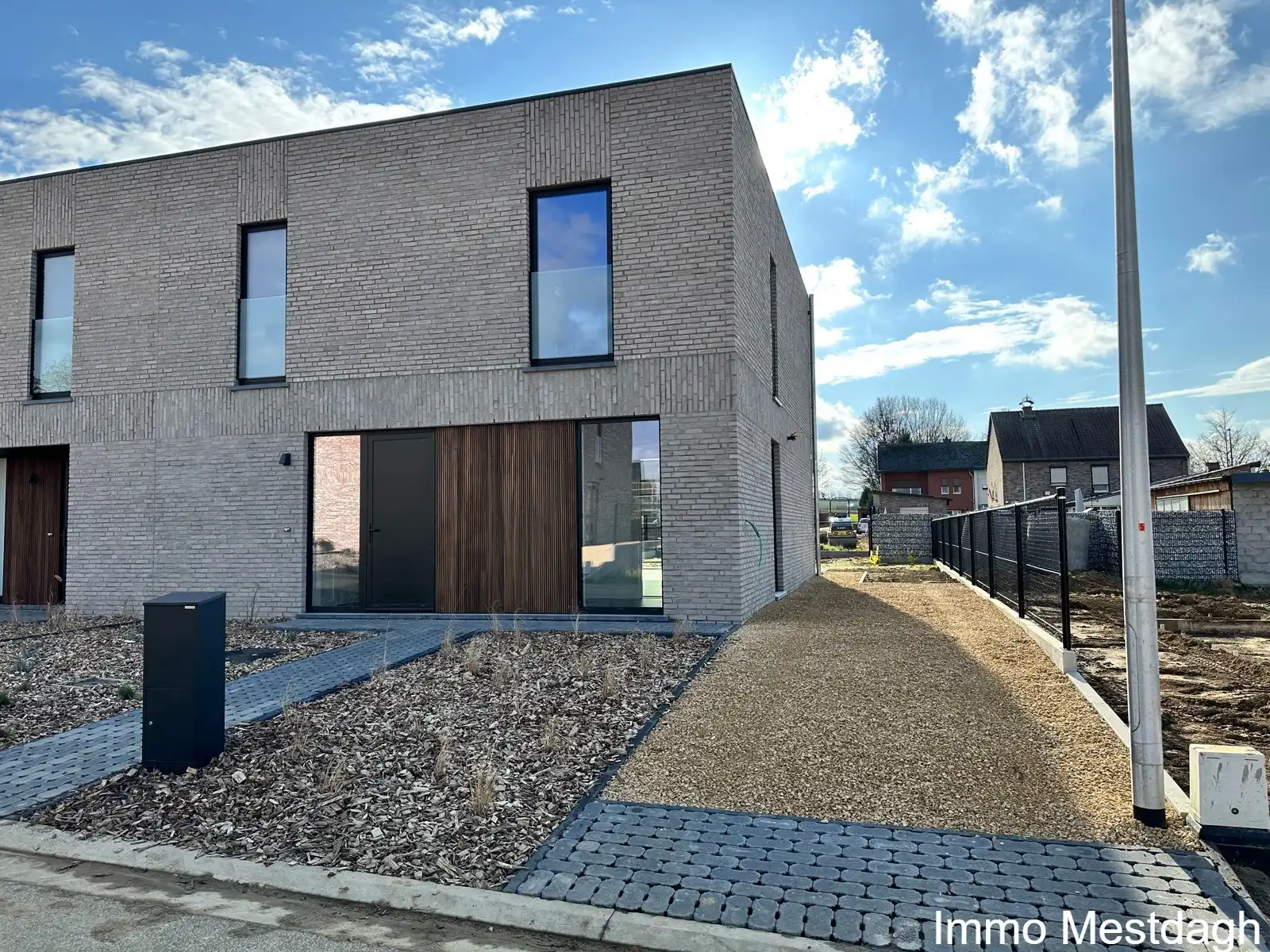 Prachtige Energiezuinige Nieuwbouw te Huur – Assent-Bekkevoort foto {{pictureIndex}}