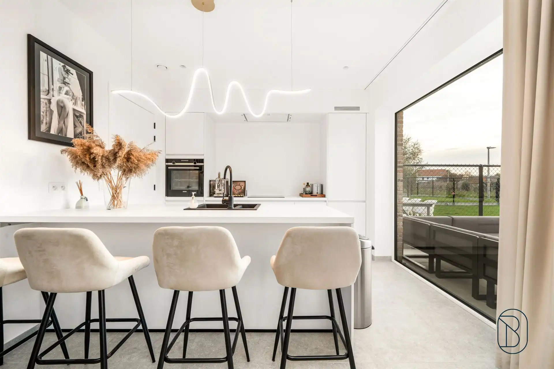 Moderne en landelijke nieuwbouwwoning nabij centrum Waregem! foto 13