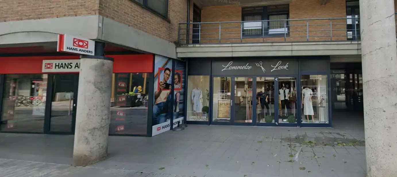 Handelsruimte te huur – absolute topligging in de Kerkstraat te Lommel foto 2