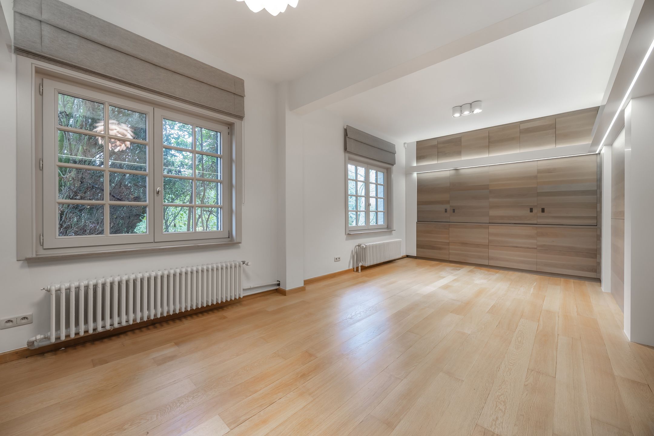 Stijlvolle villa met zwembad en uitzonderlijk potentieel foto 12