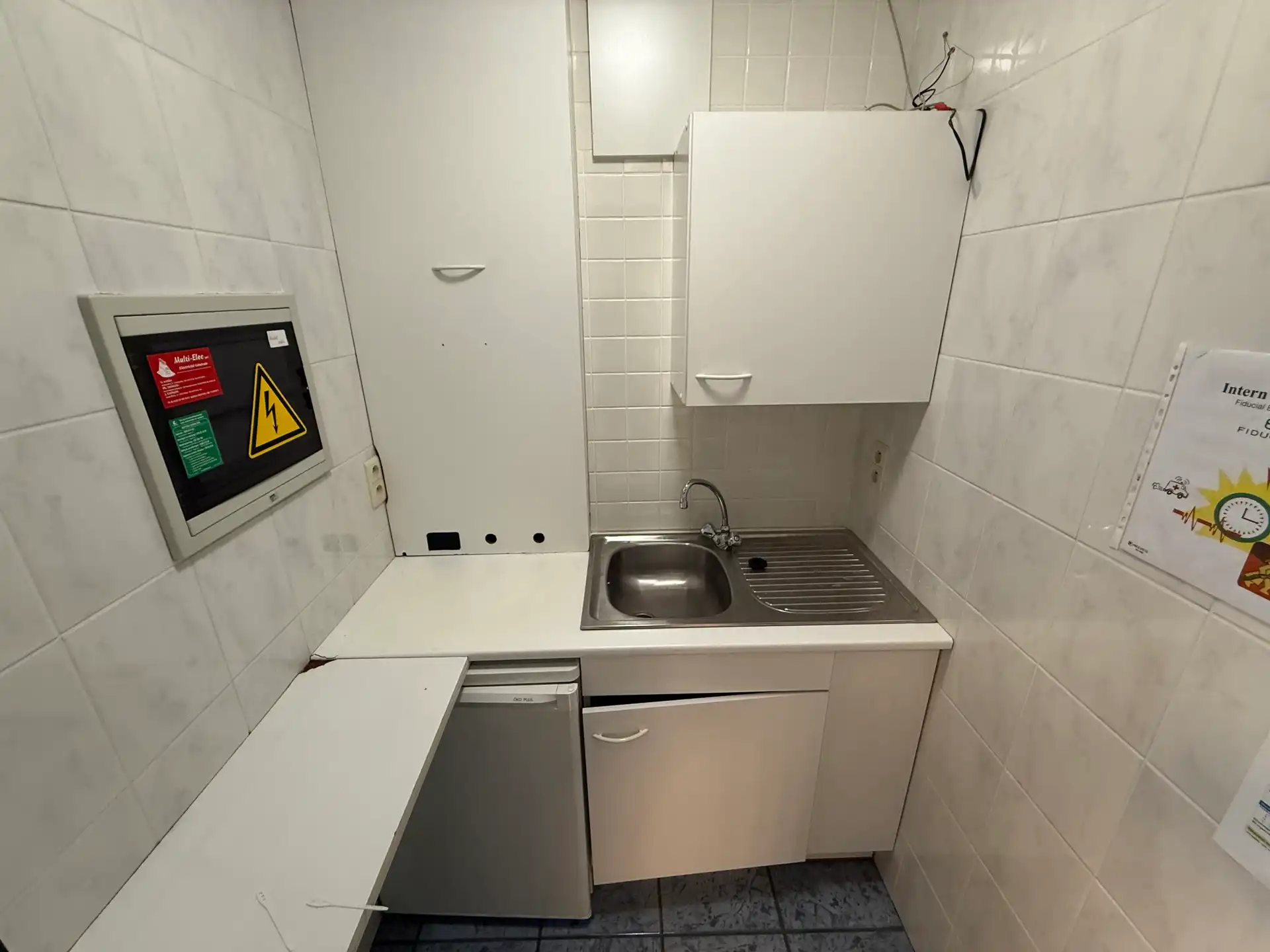 AALST - Moduleerbaar handelspand/kantoorruimte op toplocatie. foto 12