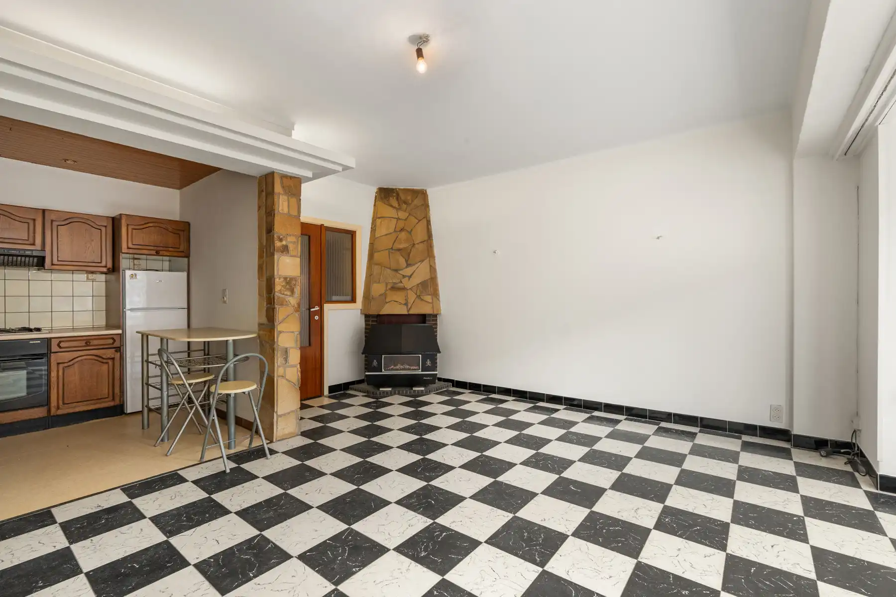 Ruim gelijkvloers 2-kamerappartement in centrum Koksijde-Bad foto 4