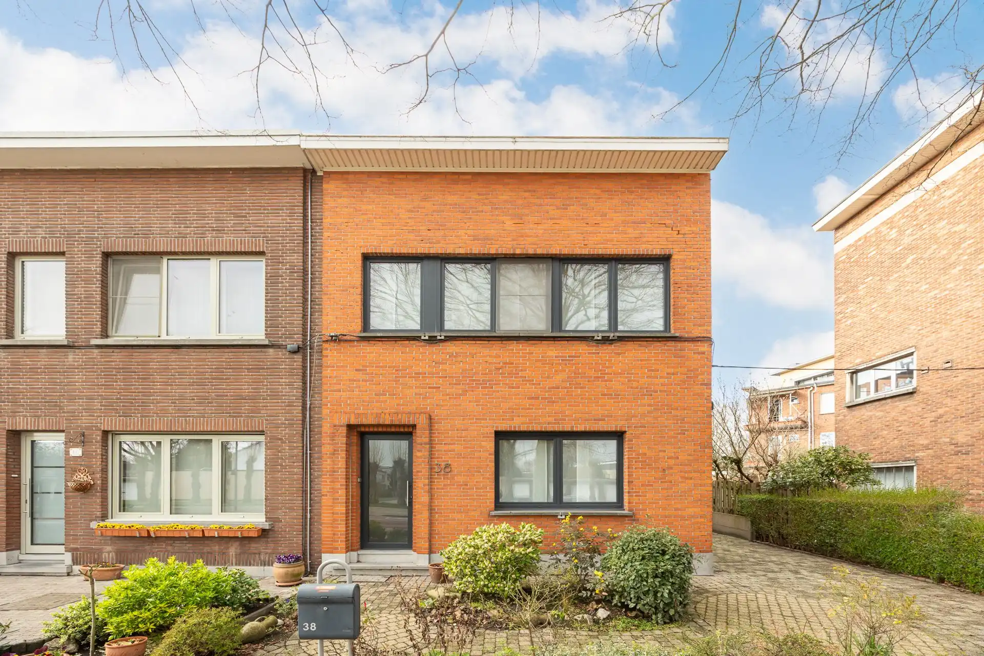 Halfopen bebouwing met potentieel in groene Bosheidelaan! foto 26