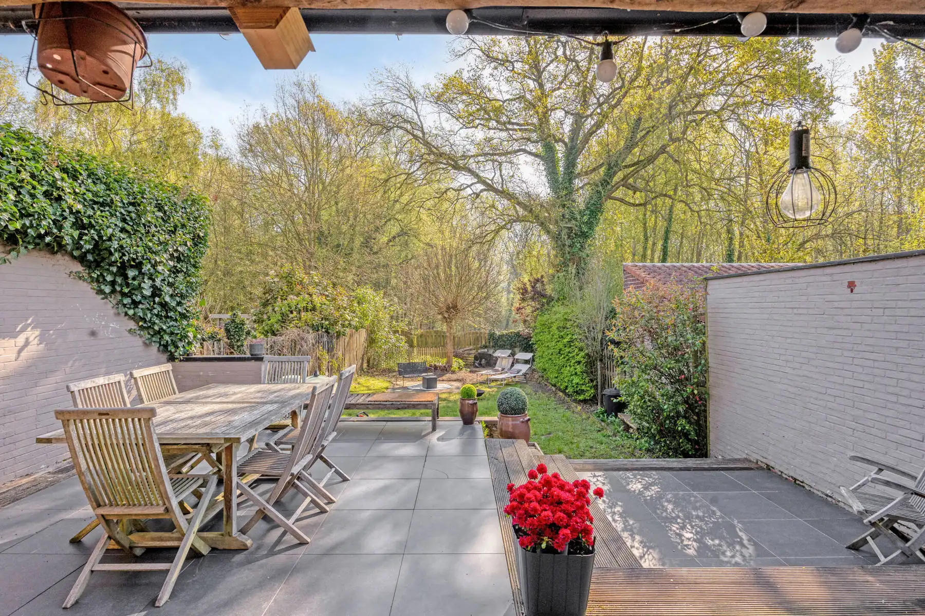 Instapklare woning met 3 slaapkamers en prachtige tuin. foto 22