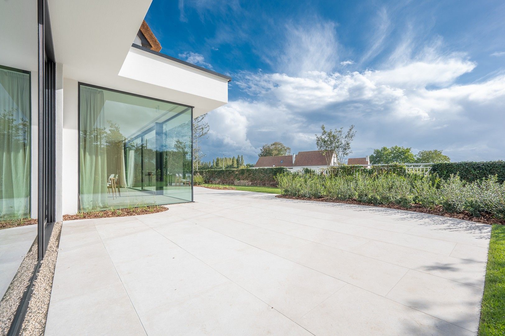 Alleenstaande nieuwbouwvilla op een terrein van 1.194 m2 aan de rand van het Zoute genietend van open zichten foto 21