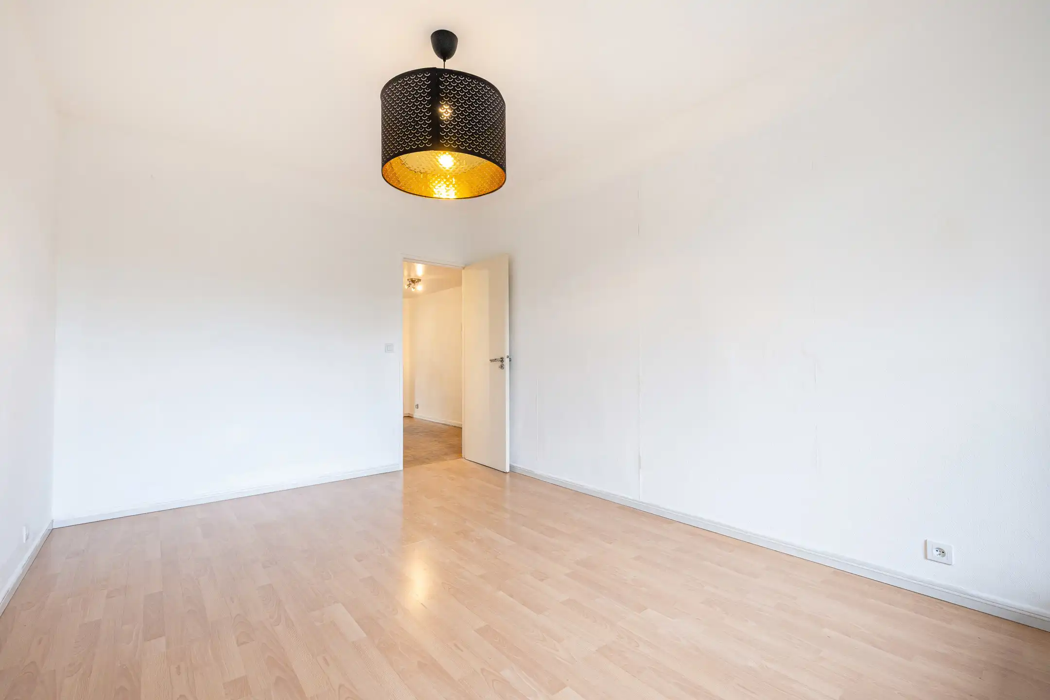 Ruime doorlopende woning met 1 slpkmr, 2 terrassen en EPB D foto 15