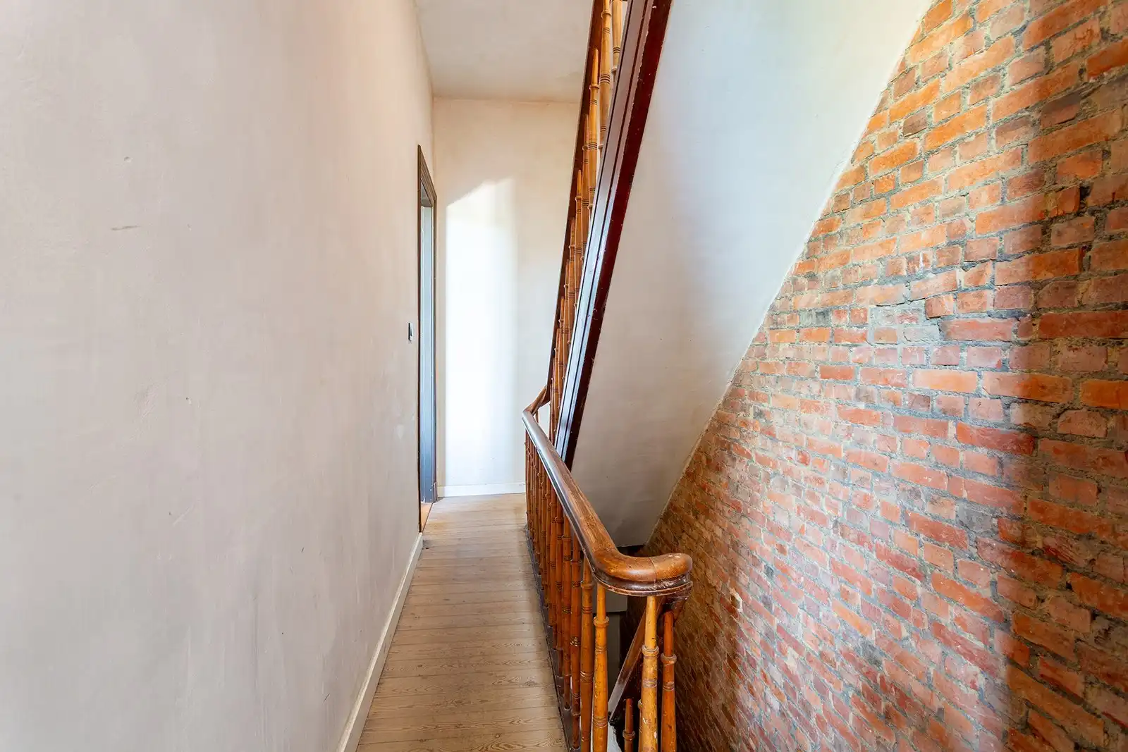 Charmant duplex appartement in authentiek gebouw foto 12