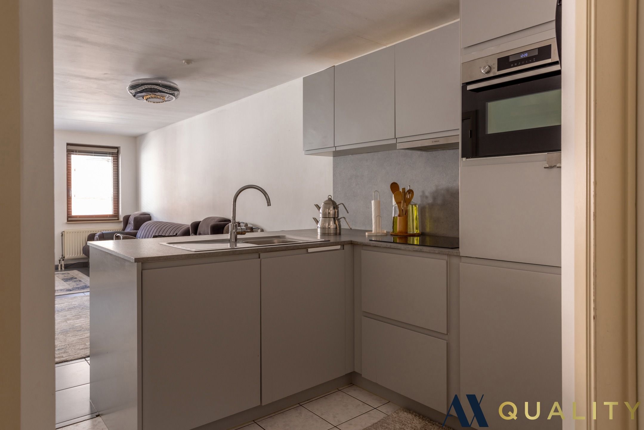 Instapklaar 2 slpk.-appartement  gelegen op de 1ste verdieping foto 6