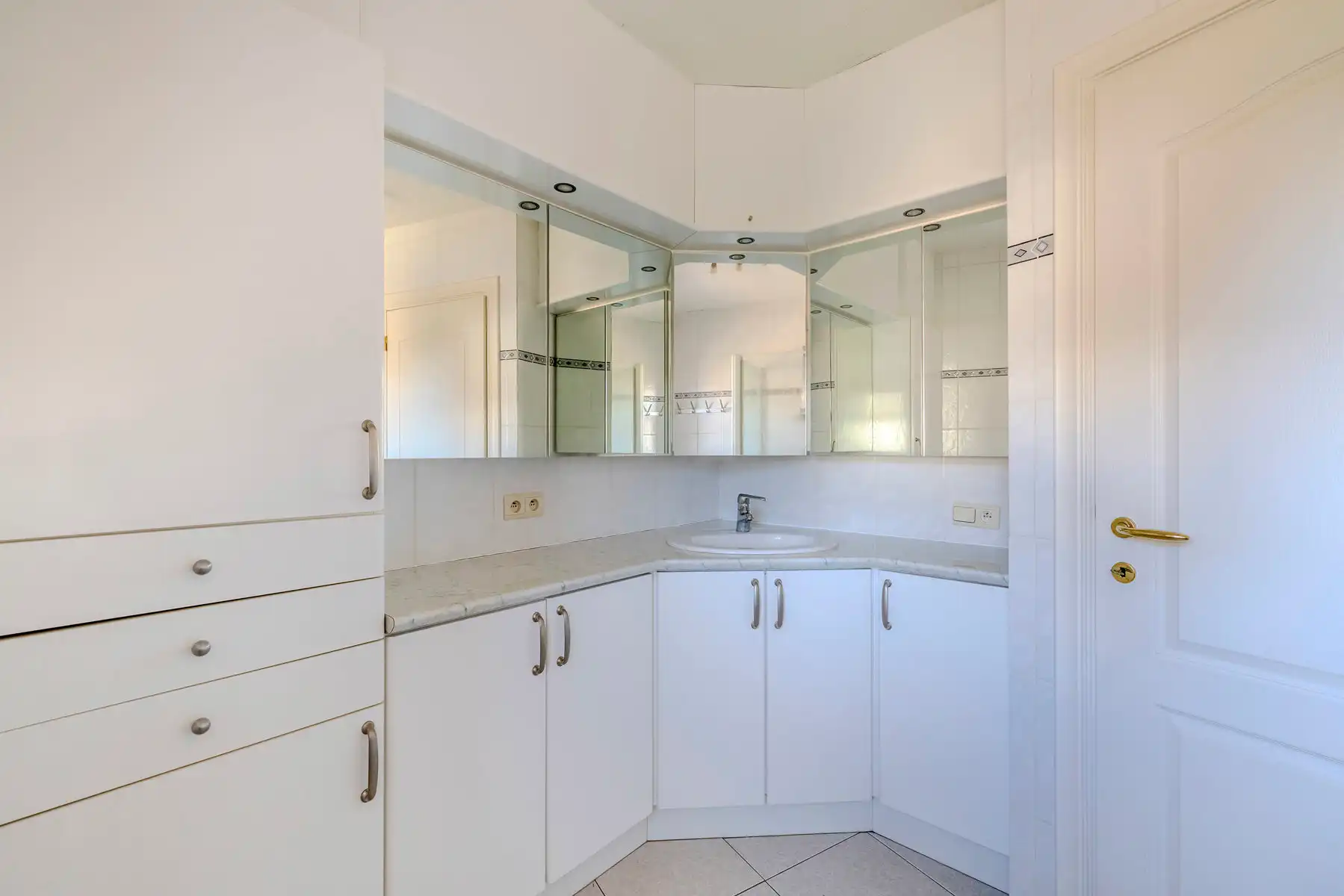 Huis te koop foto 8