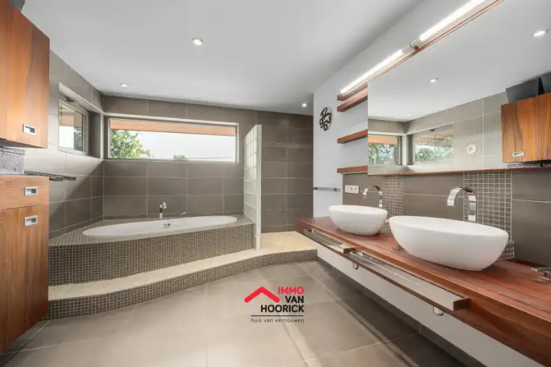 Prachtige woning OB op 1127m² grondopp - 4 slpkmrs! foto 16