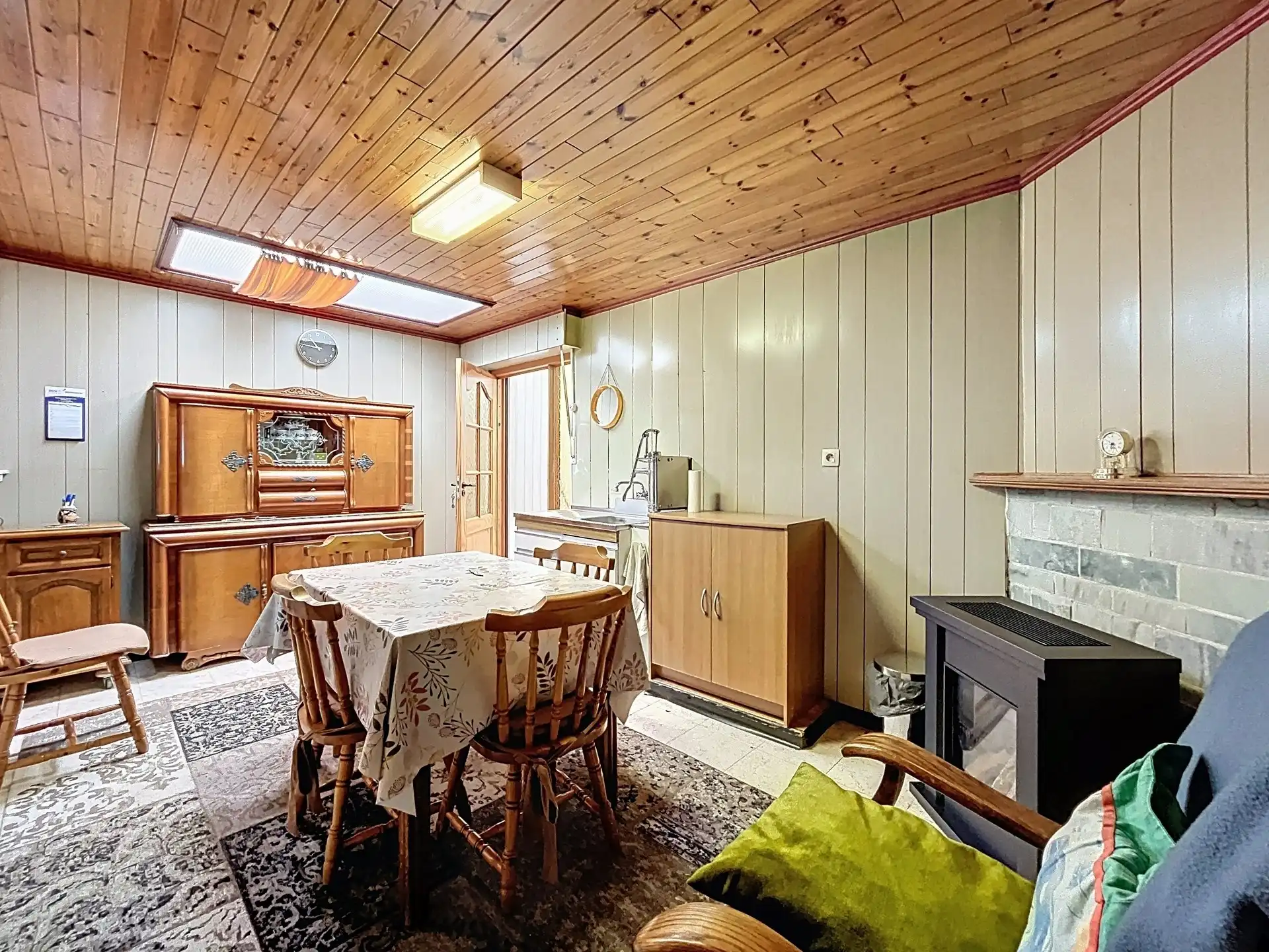 Charmante gezinswoning met garage op perceel van 257m²  foto 4