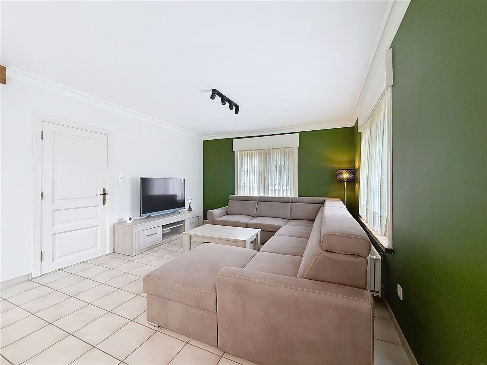 Mooie instapklare woning, 3 slpks, garage, tuin, 9a 18ca foto 9