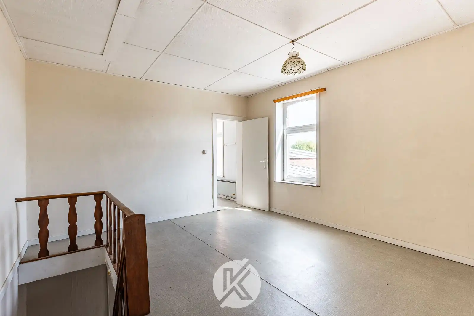 Te renoveren woning met groot volume foto 10