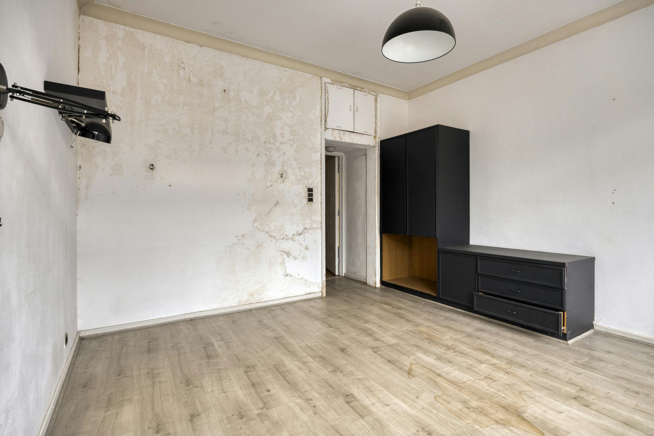 Te renoveren opbrengsteigendom met 3 appartementen en handelspand in Antwerpen foto 45